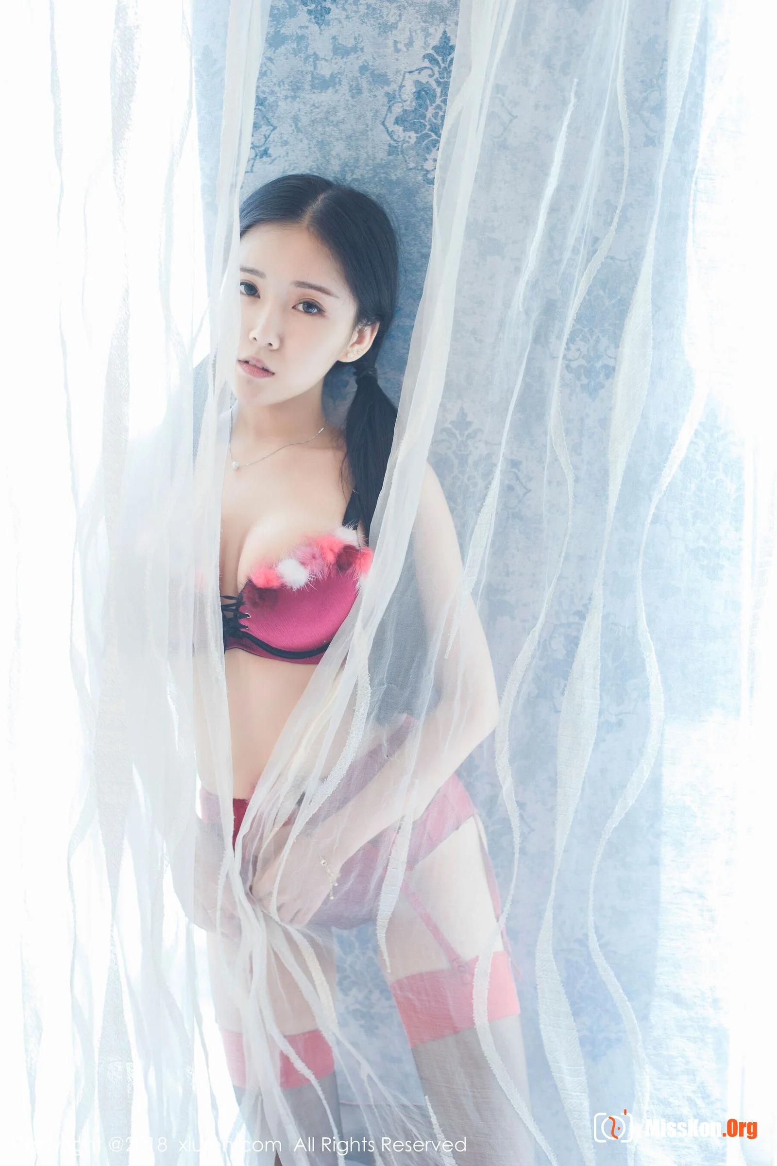 Red Balloon - Photo 49