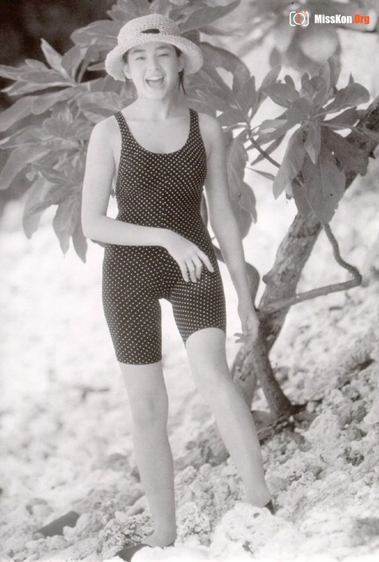 Rie Miyazawa: Reborn - Photo 13
