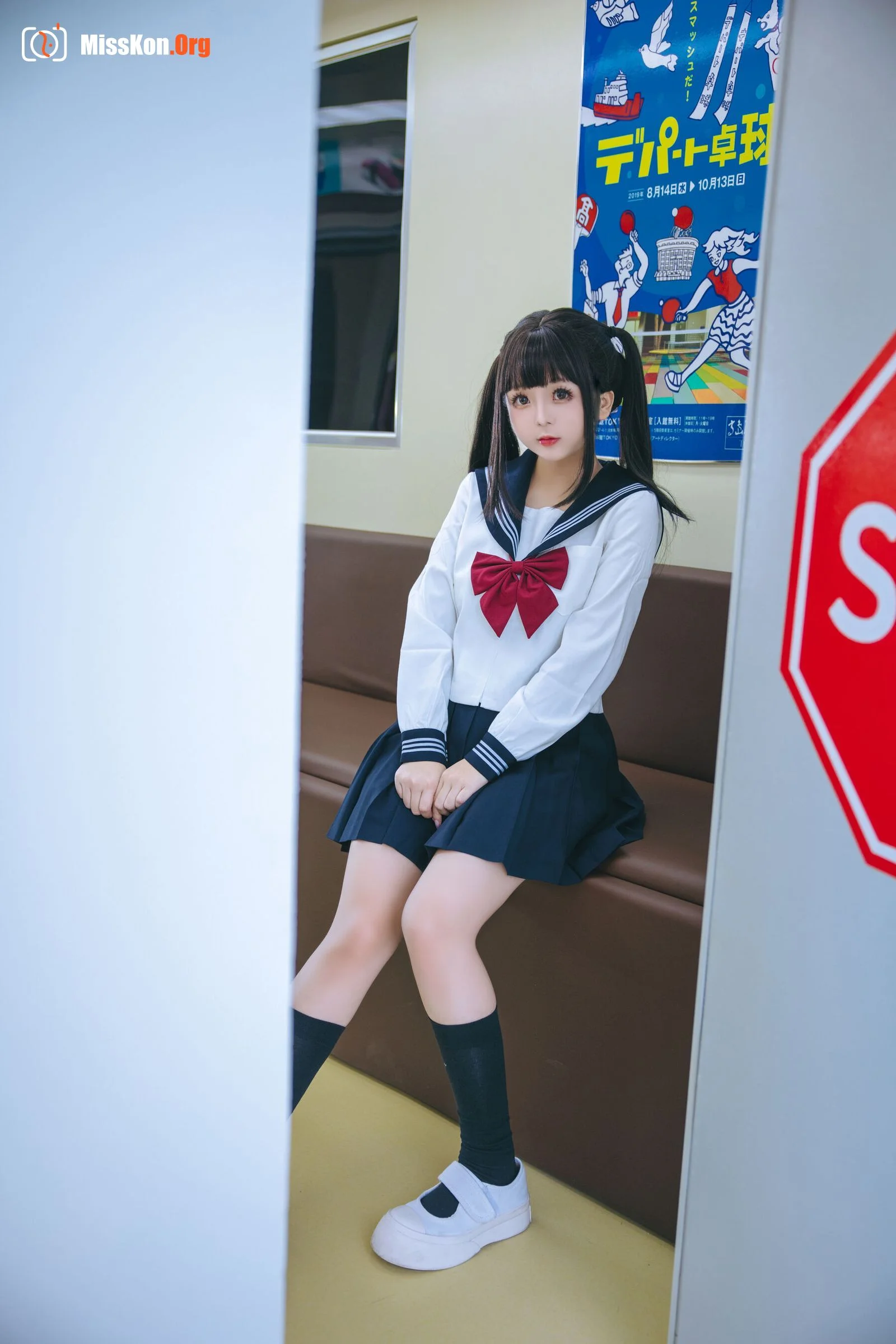 Rina Jiao: Train JK - Photo 135