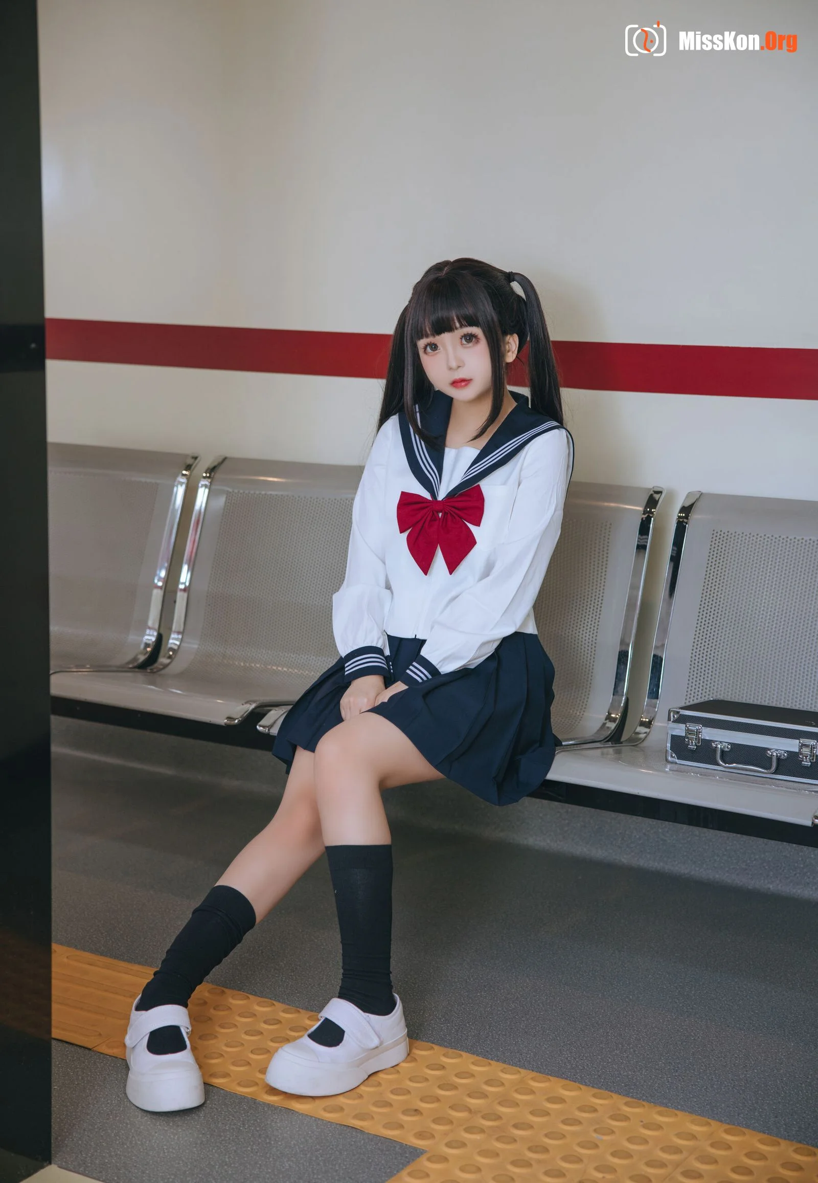 Rina Jiao: Train JK - Photo 138