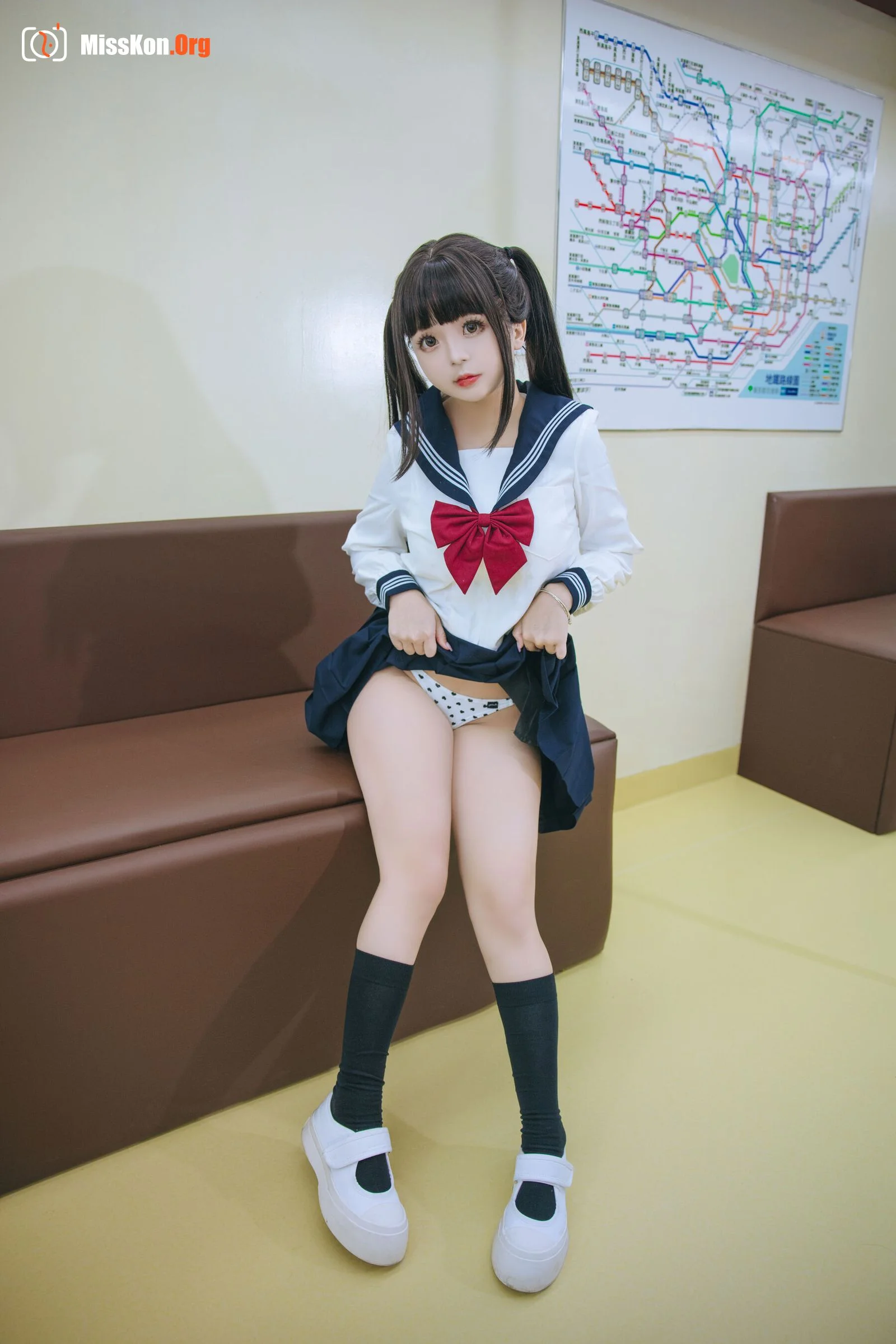 Rina Jiao: Train JK - Photo 58