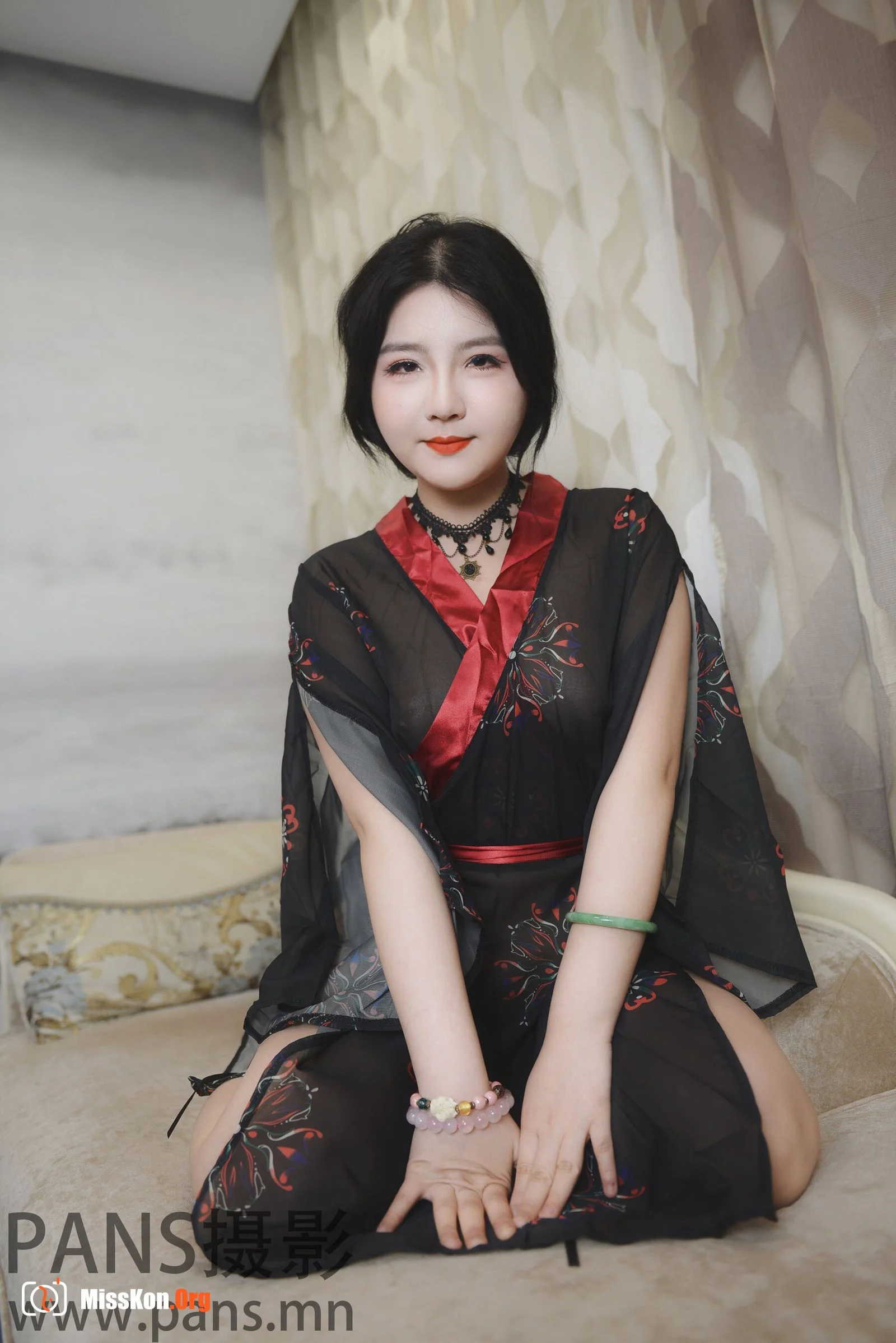 round and round - Photo 13