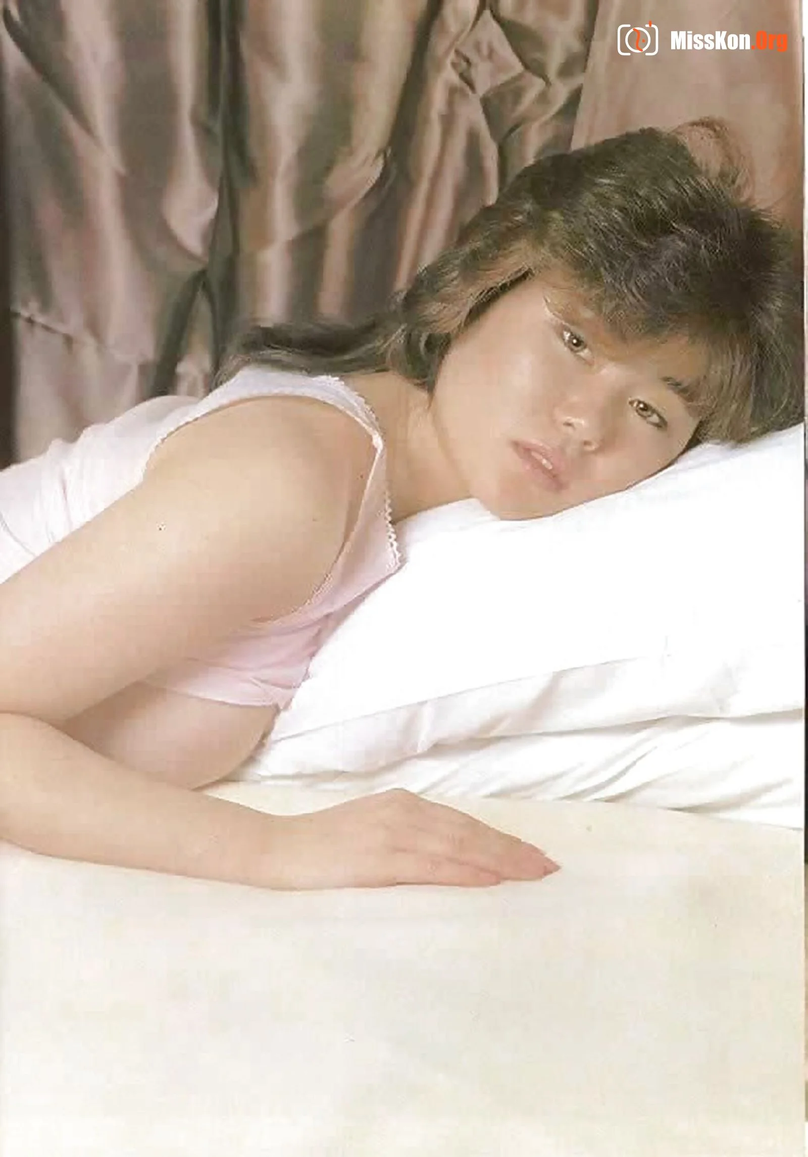 Sad World (1988-03-01) - Photo 12