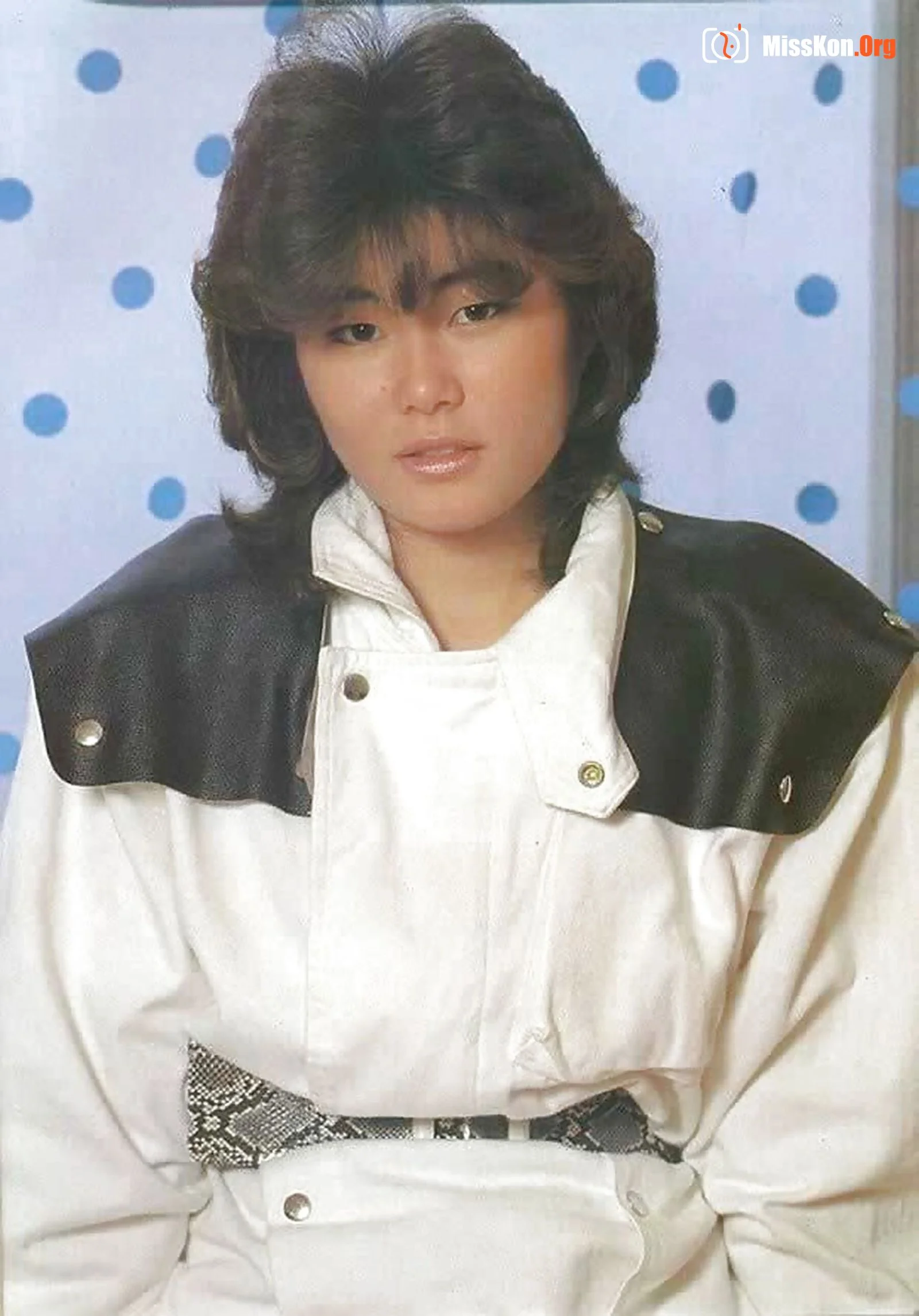 Sad World (1988-03-01) - Photo 2