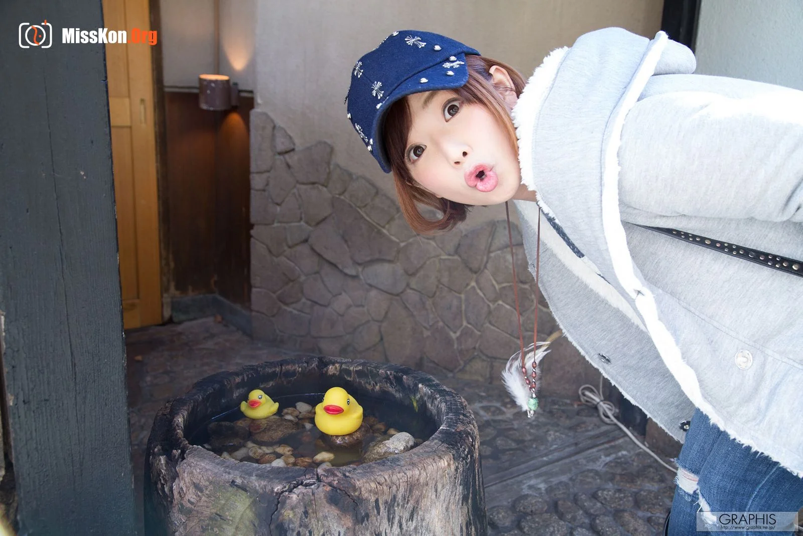 Sakura Mana: I'm in love with you (2016-05-02) - Photo 18
