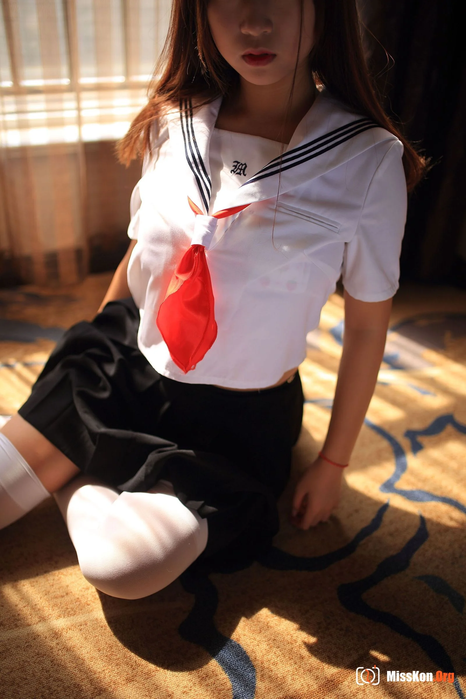 Sakura Maomao: JK sailor suit strawberry underwear - Photo 12