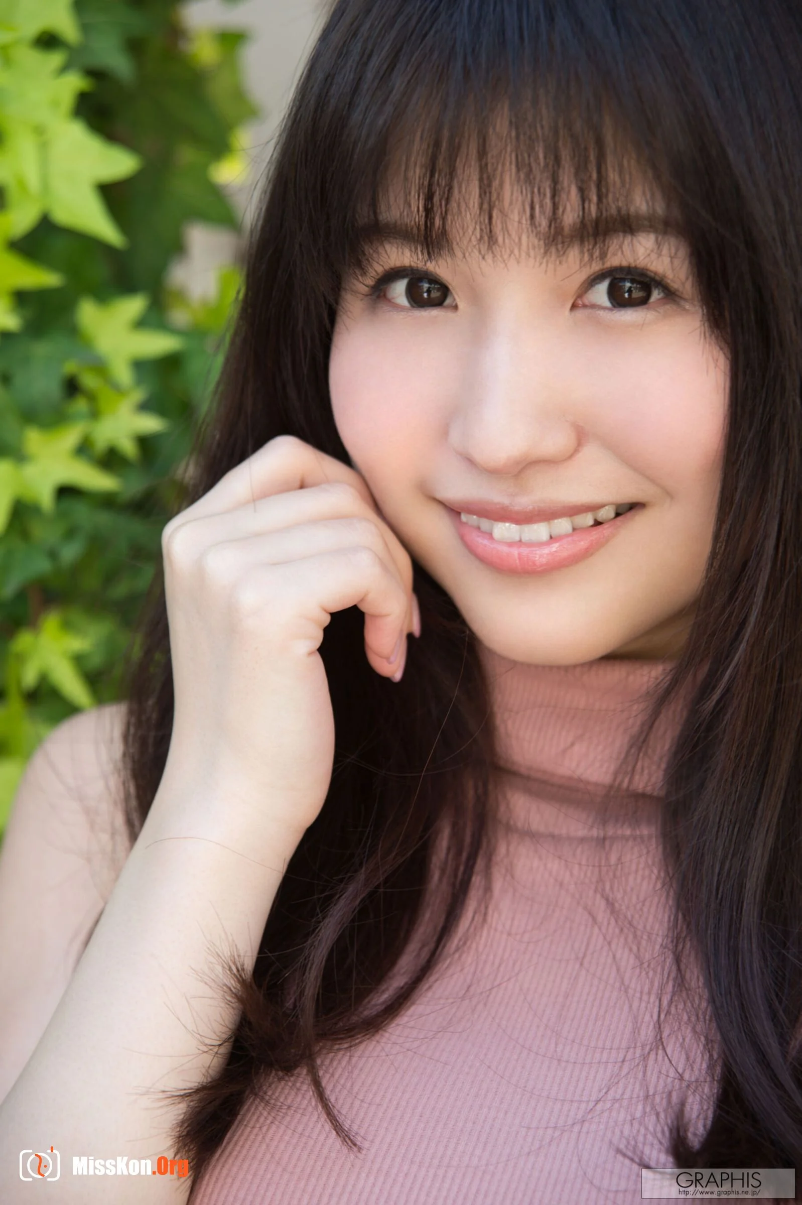 Sakura Sora - Photo 2