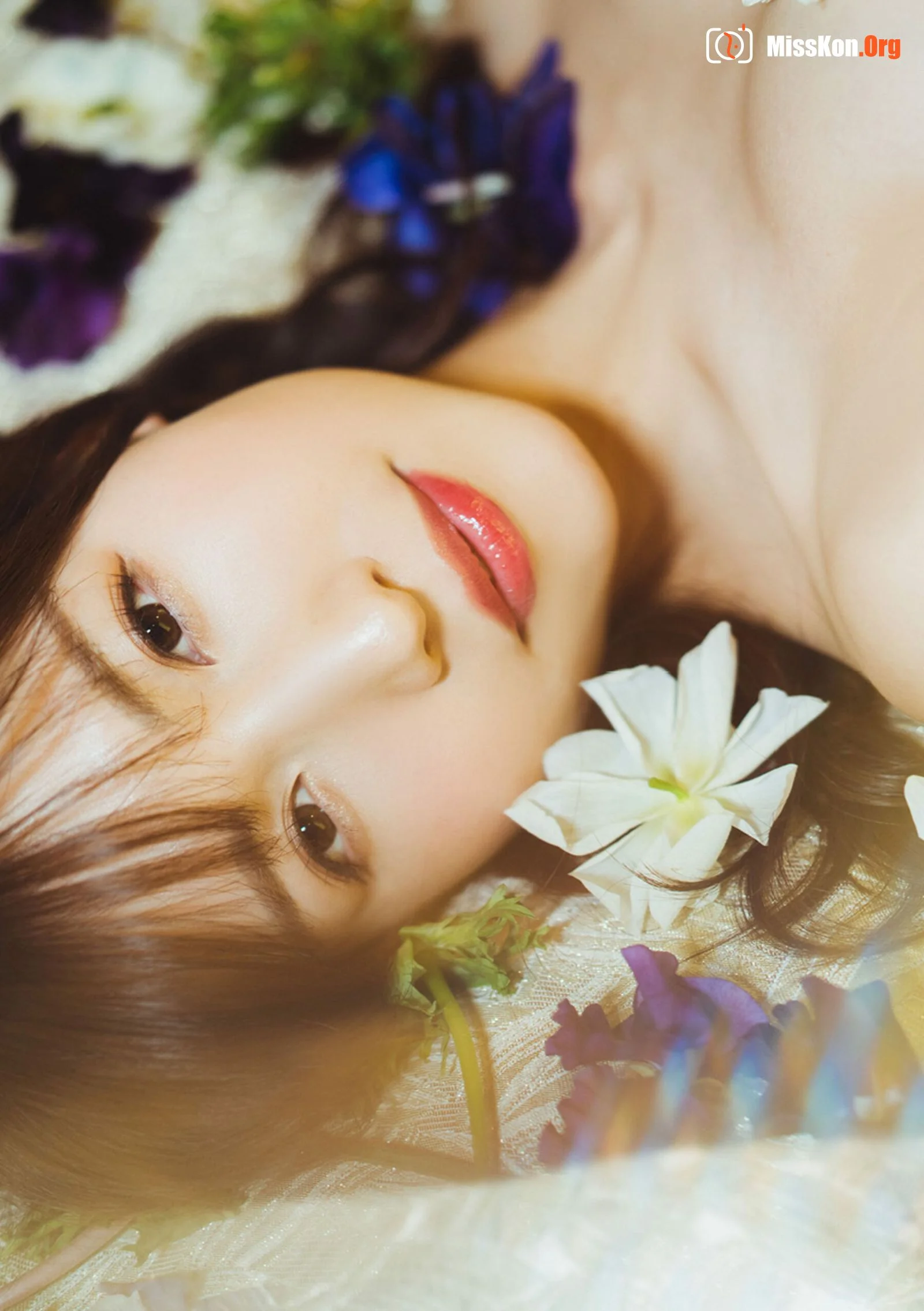 Sakura Sora - Photo 24