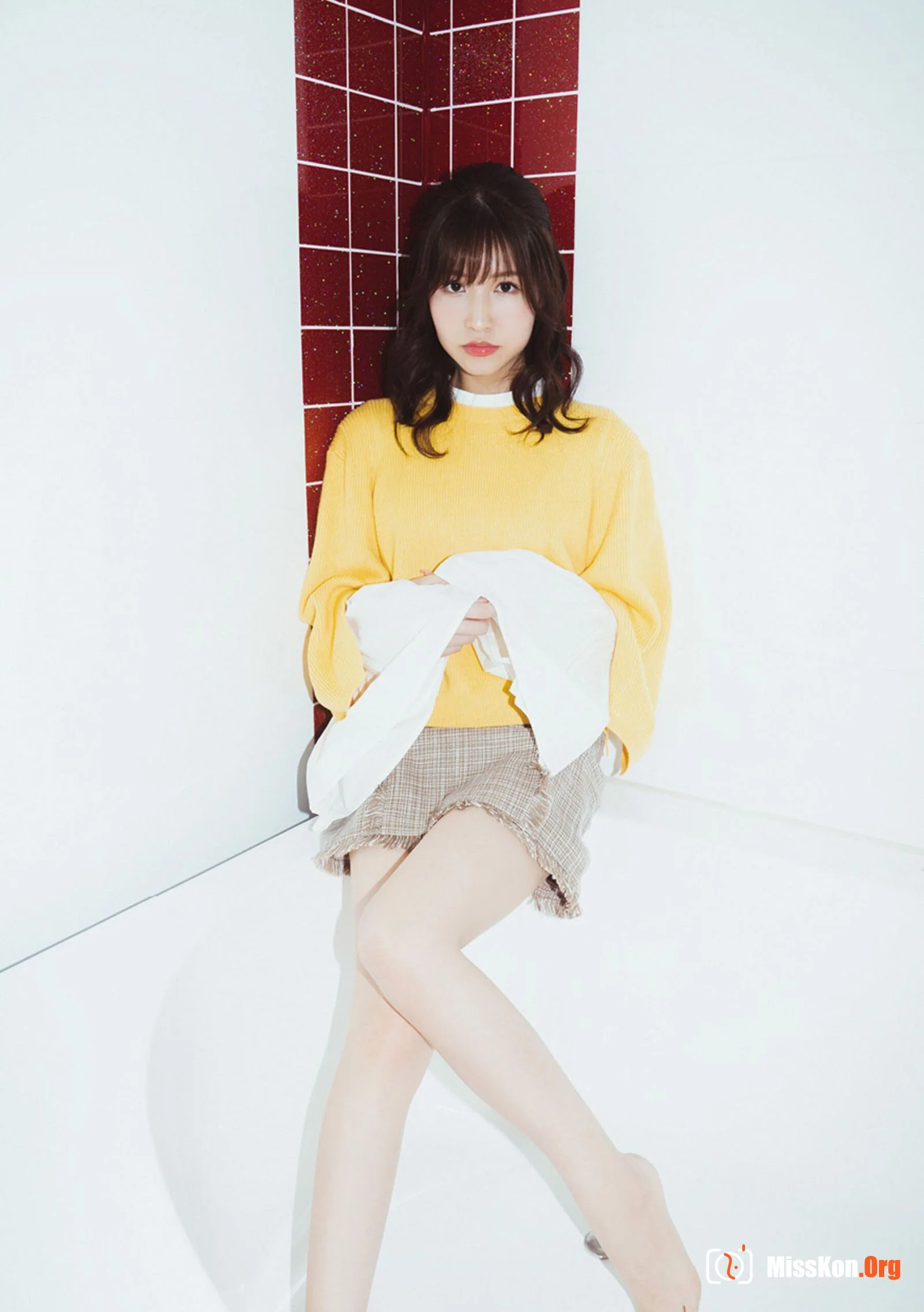 Sakura Sora - Photo 4