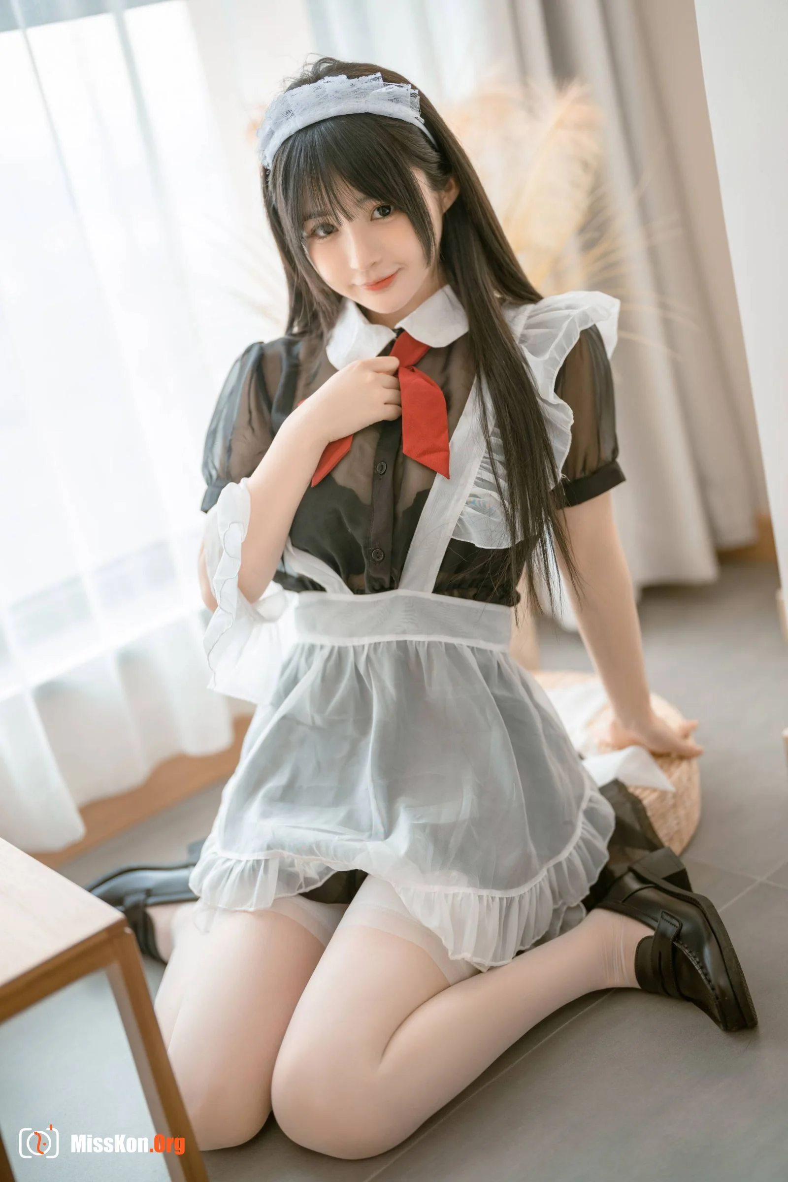 Sakurai Ningning: About my lovely maid - Photo 2