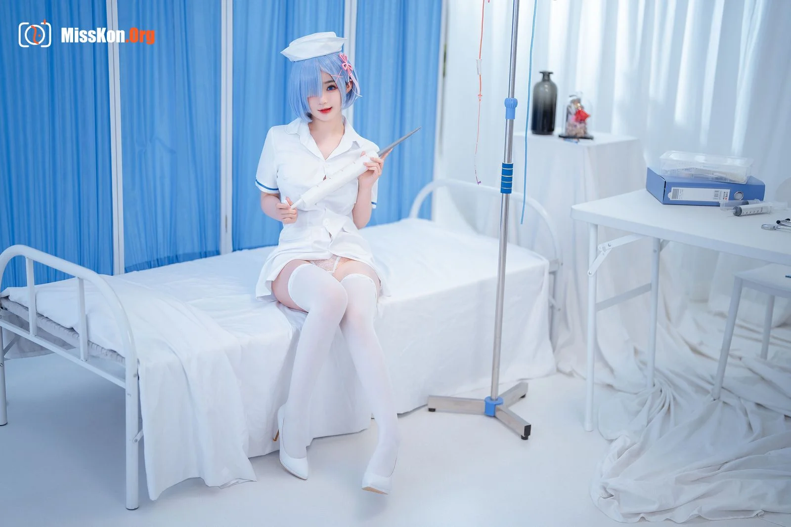 Sakurai Ningning: Nurse Rem - Photo 12