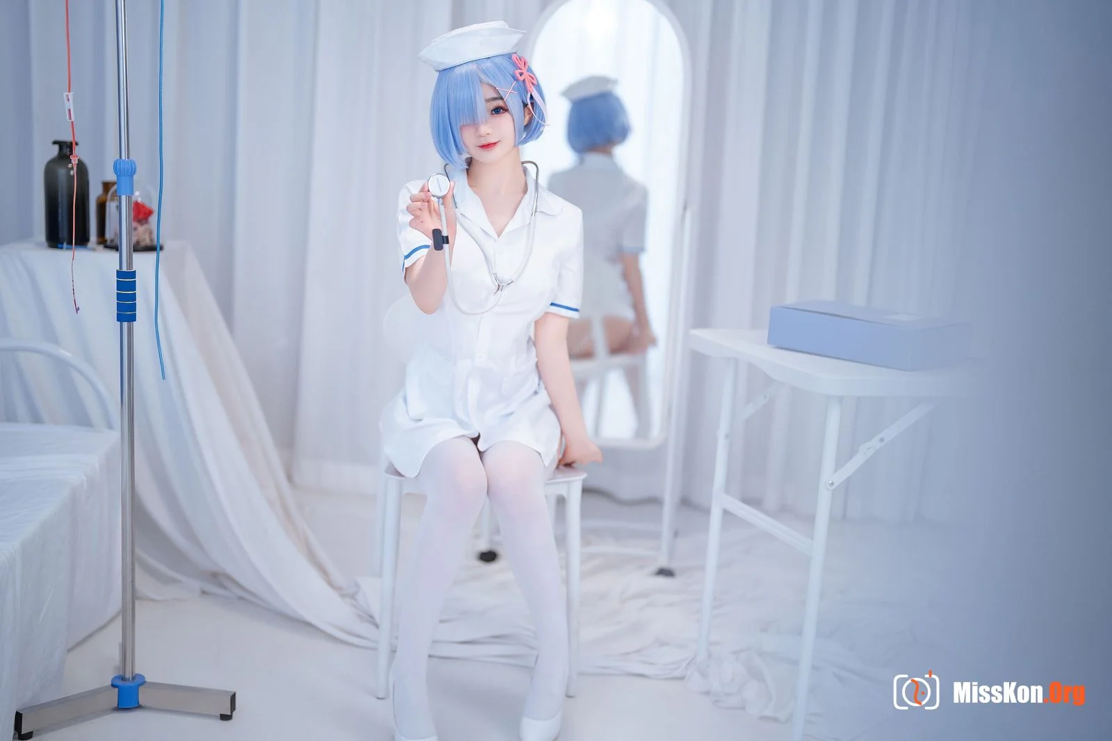 Sakurai Ningning: Nurse Rem - Photo 14