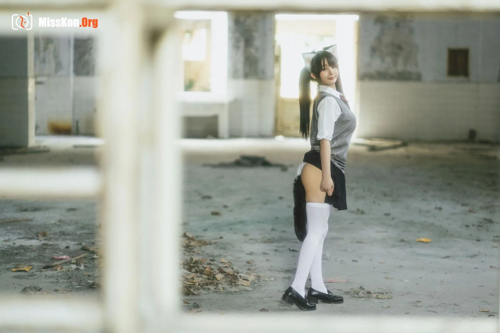 Sakurai Ningning: Ruin JK - Photo 15