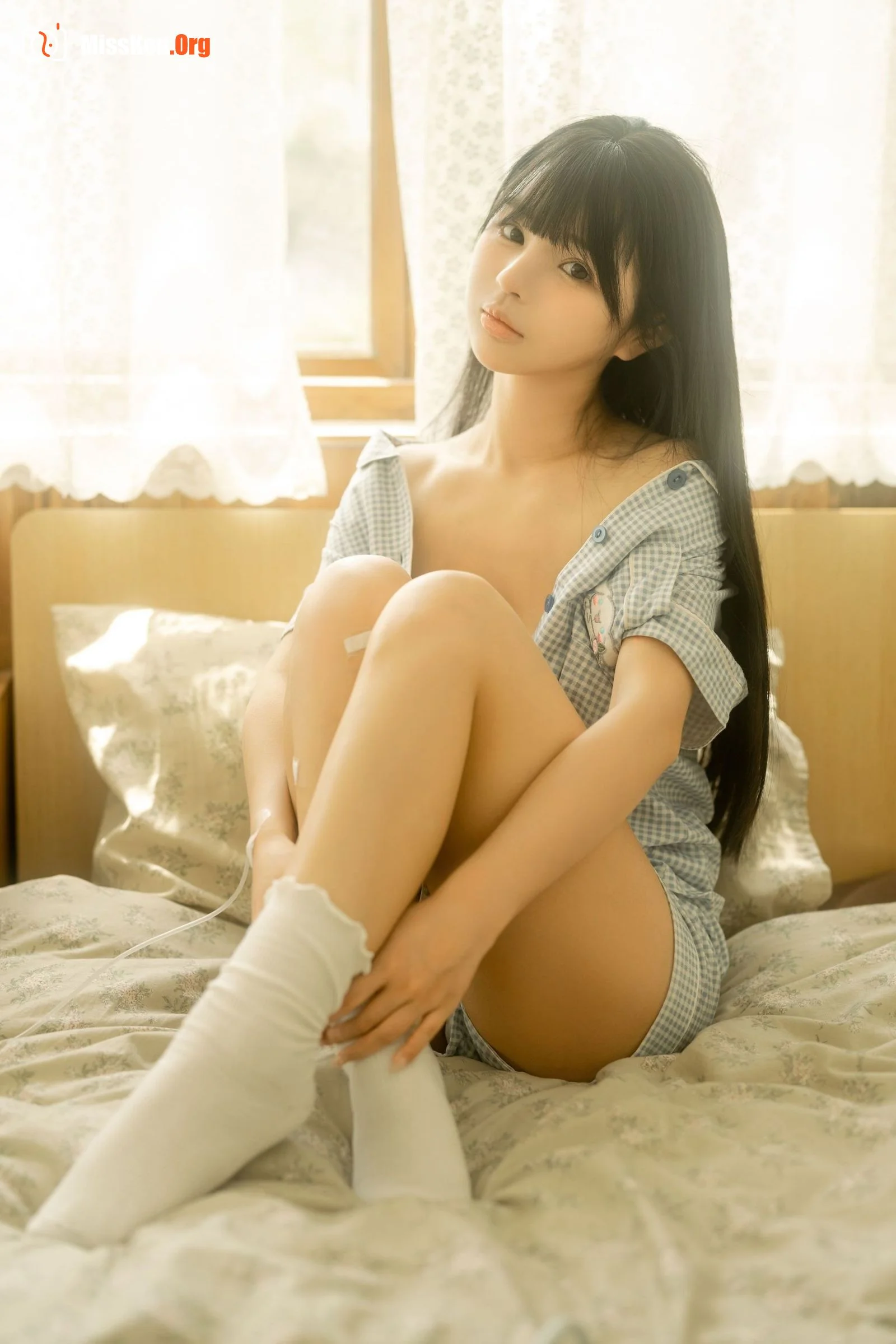 Sakurai Ningning: Sick Girlfriend - Photo 15