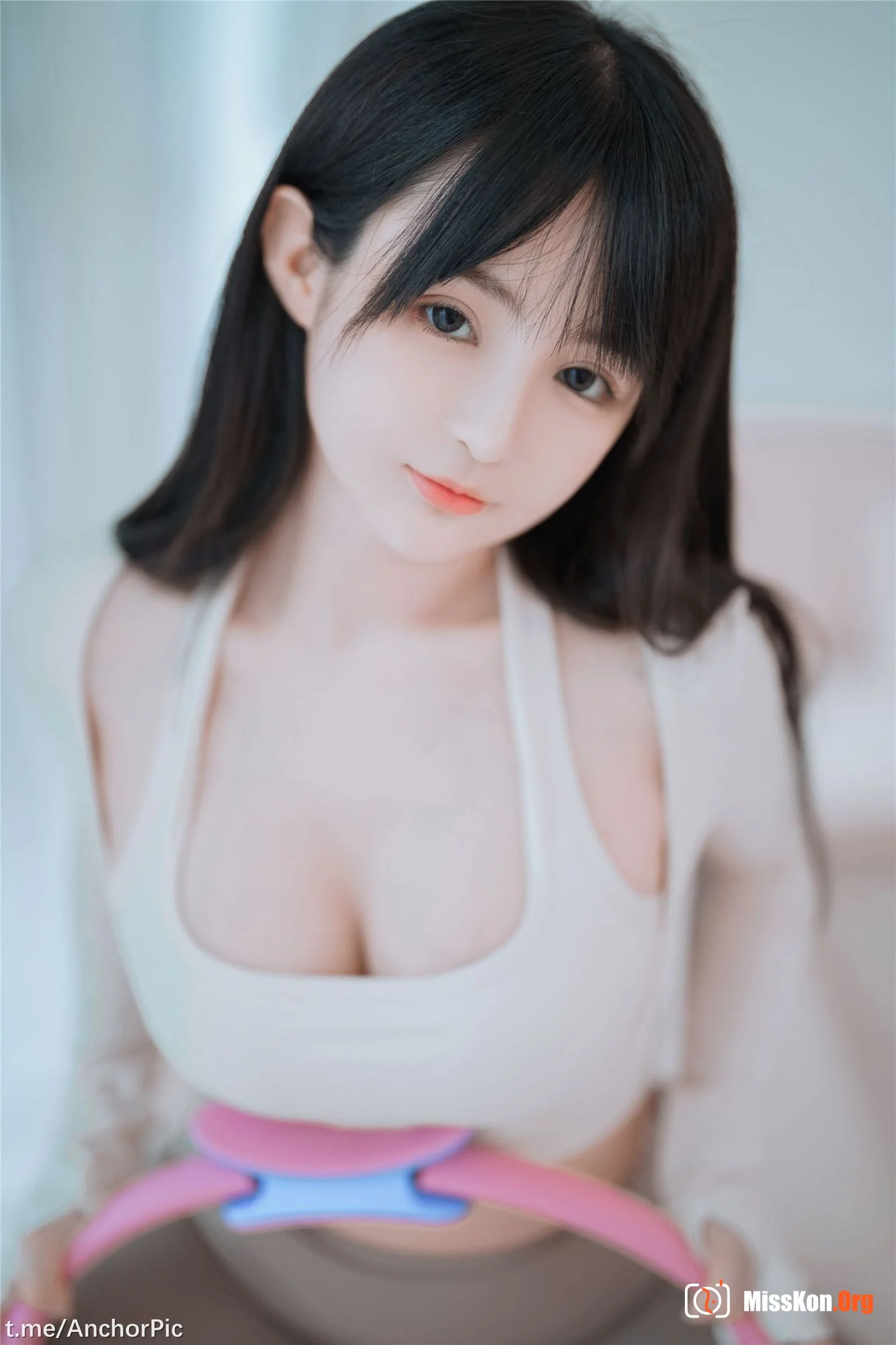 Sakurai Ningning: Yoga sister - Photo 4