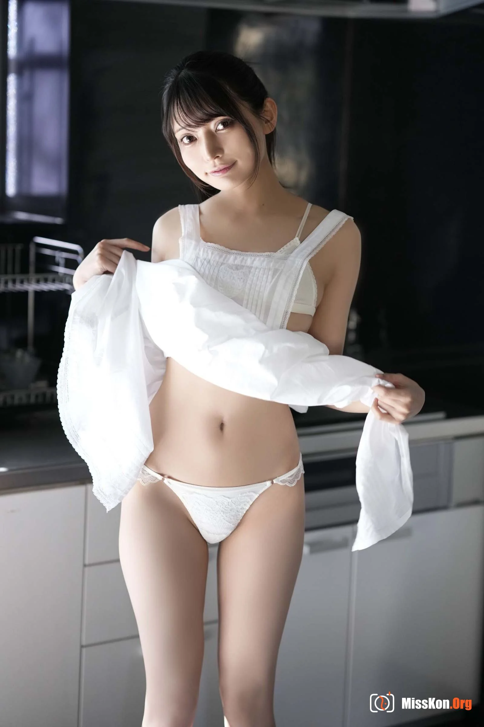 Sayaka Nitori: Love in Disarray - Photo 5