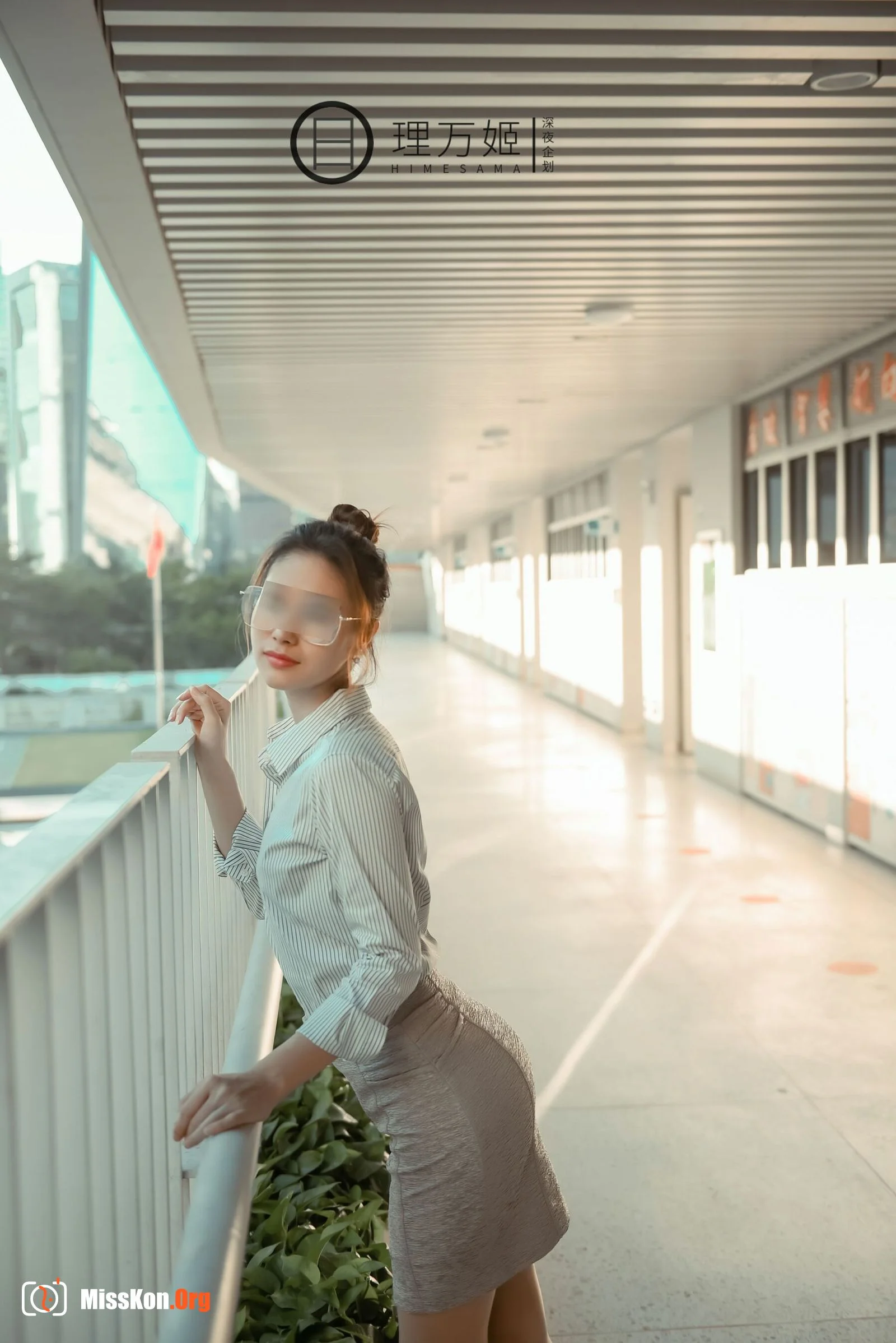 学校露出 - 照片 13