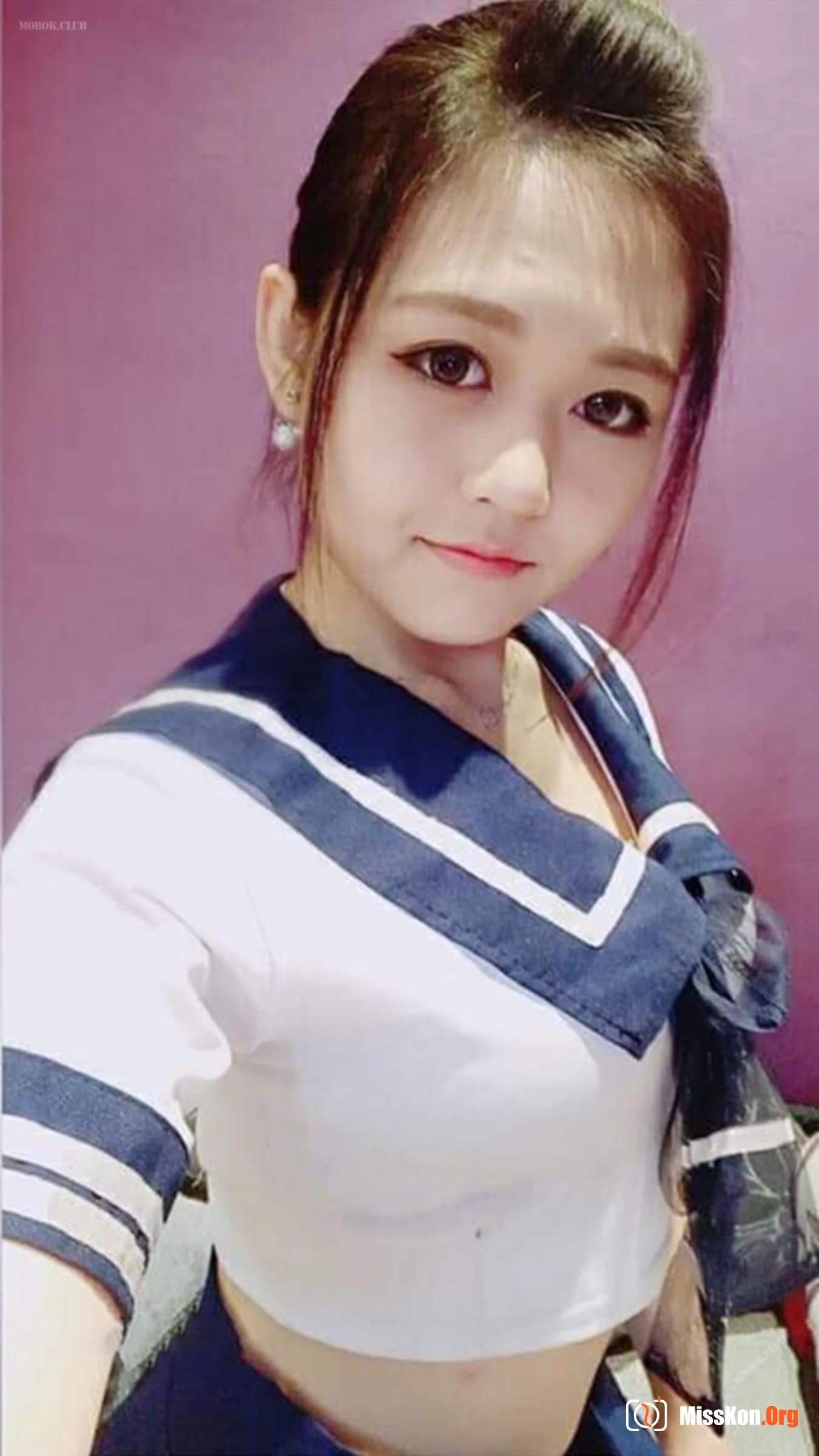 Secrets of a wife-swapping club leaked - Photo 5