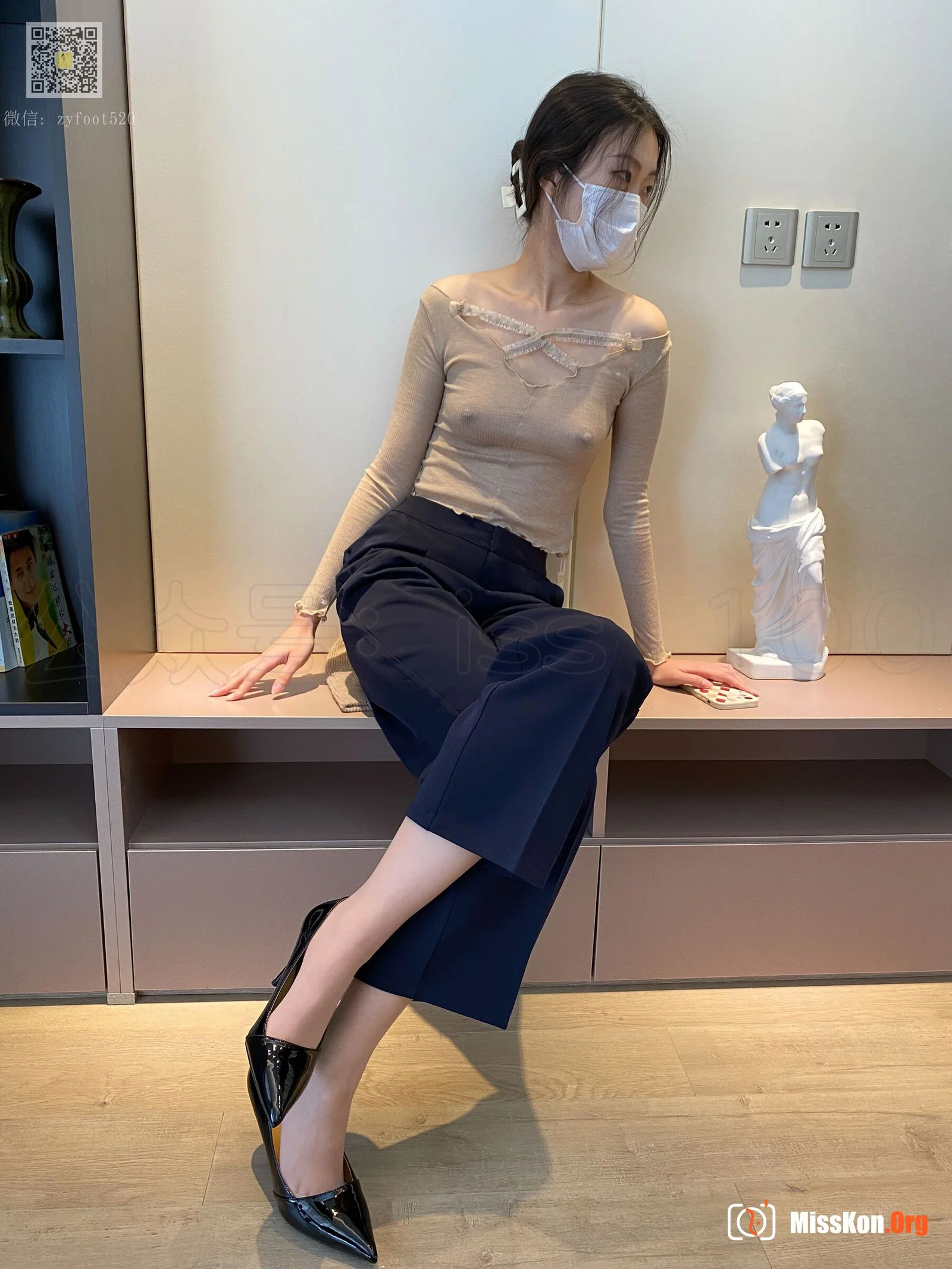 美晗: See-through pants lining - Photo 9