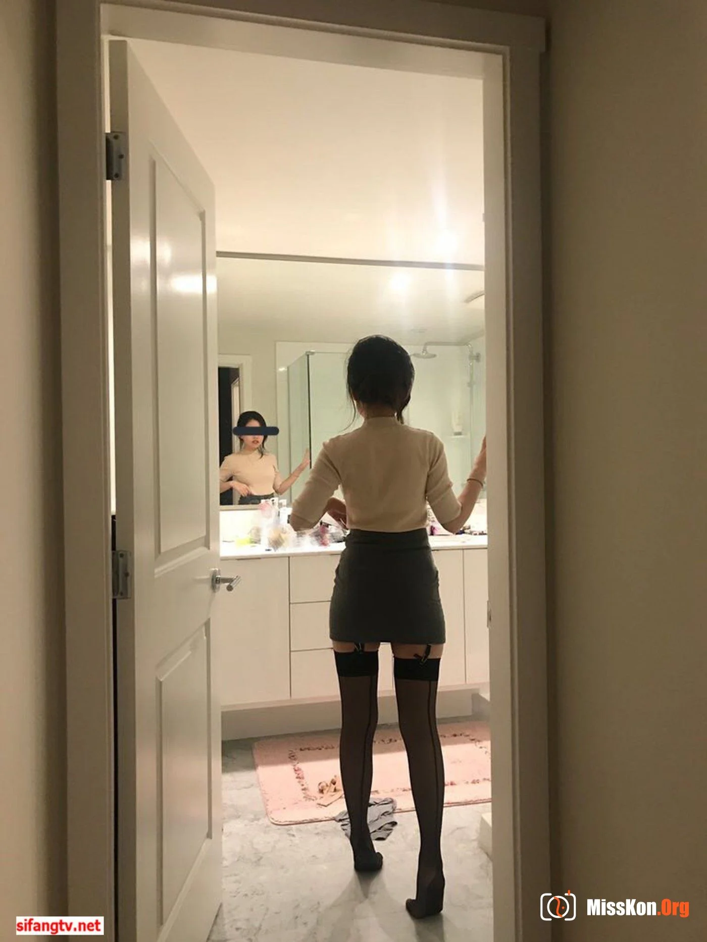 自拍流出：和极品养眼女友的性福生活 - 照片 6