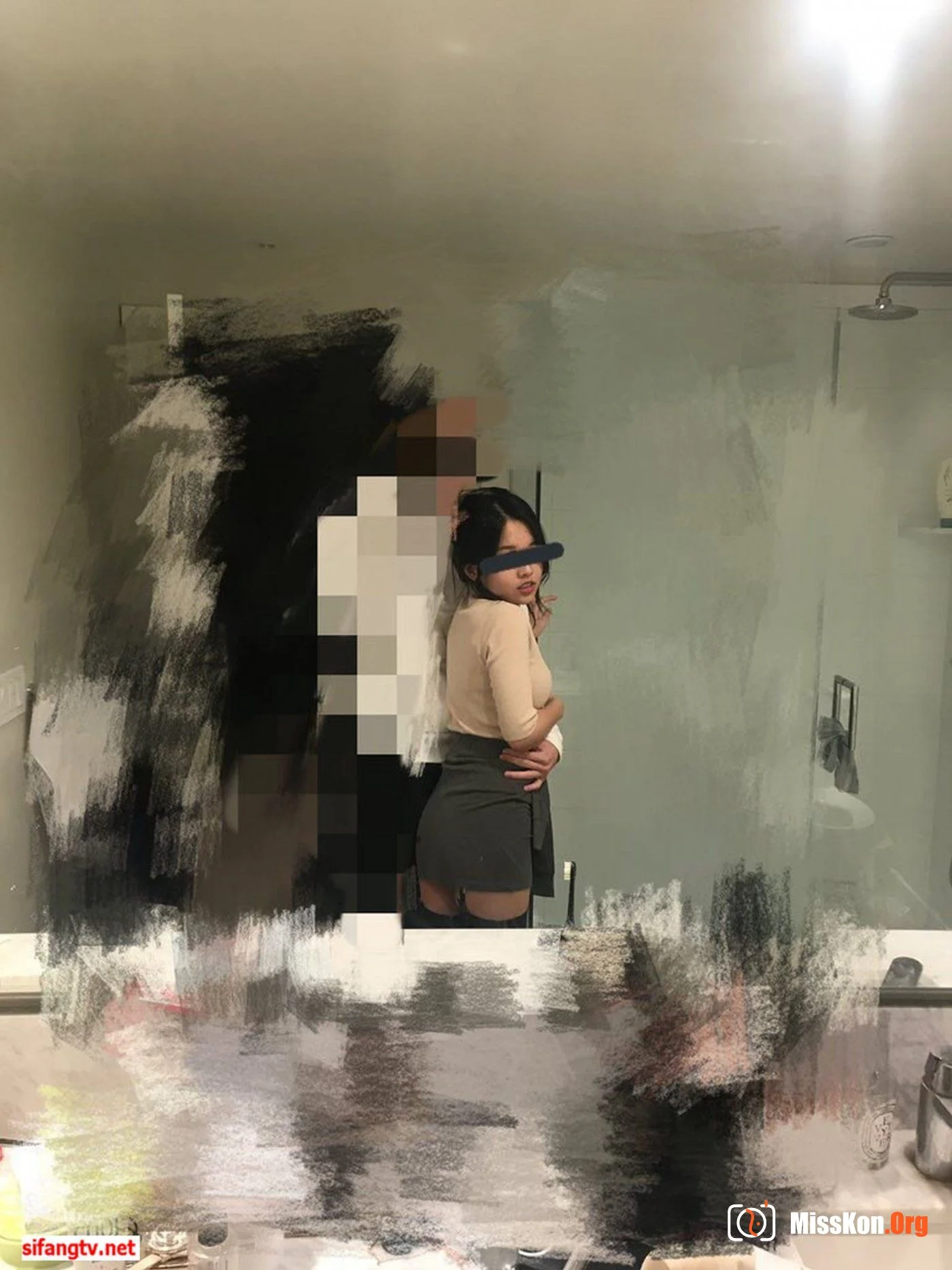 自拍流出：和极品养眼女友的性福生活 - 照片 7