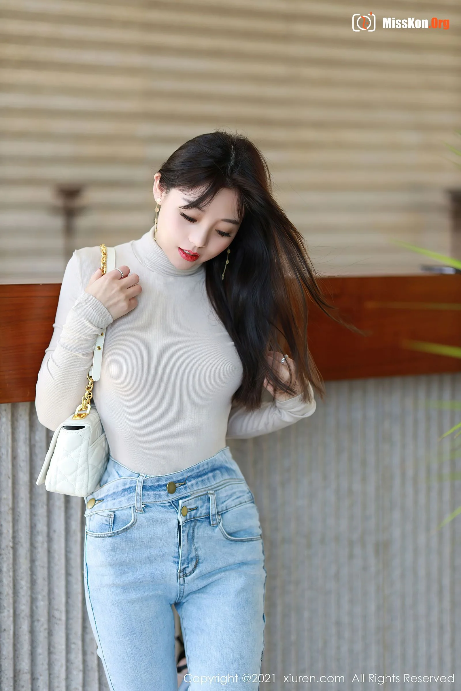 She Bella - Photo 3