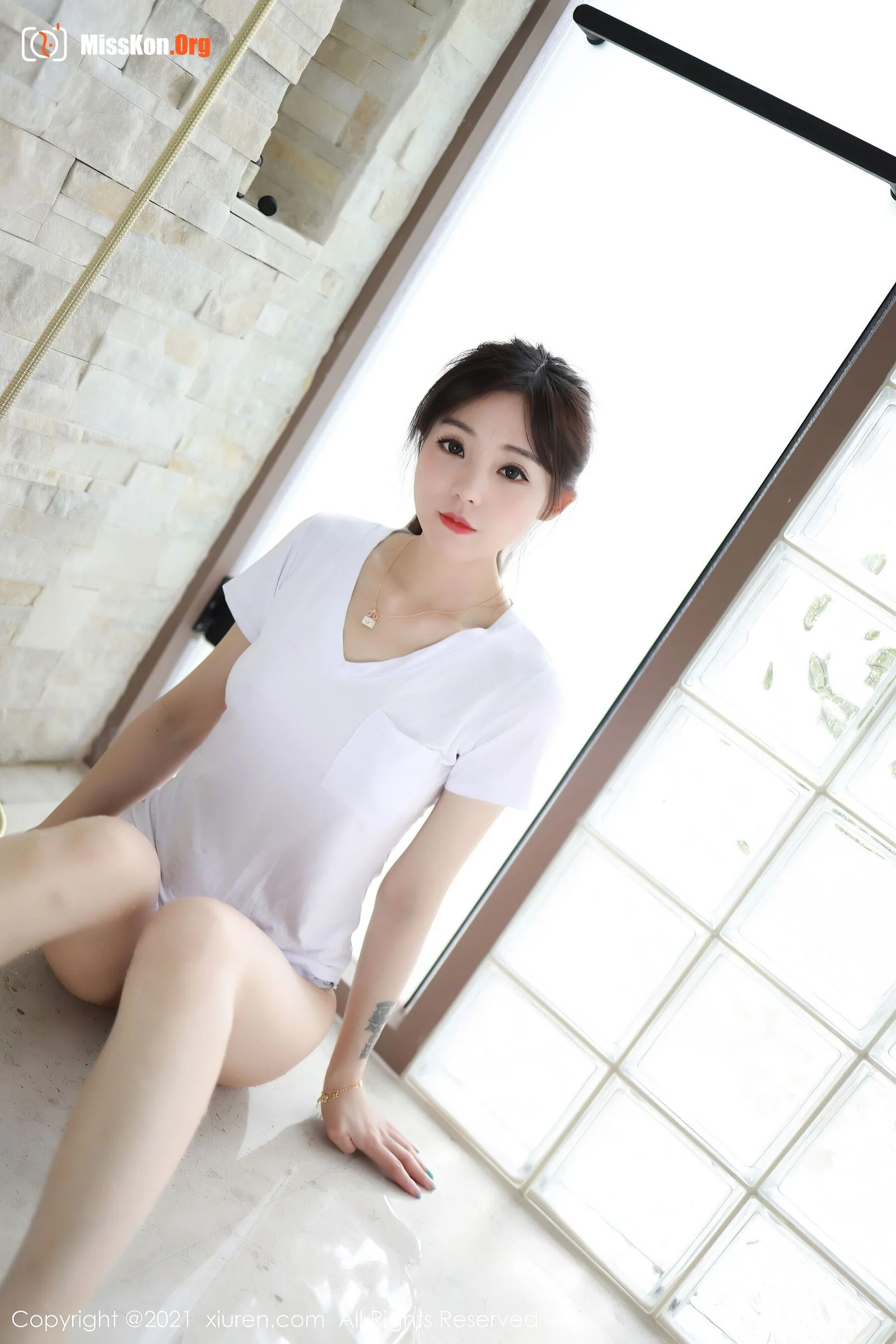 She Bella - Photo 2