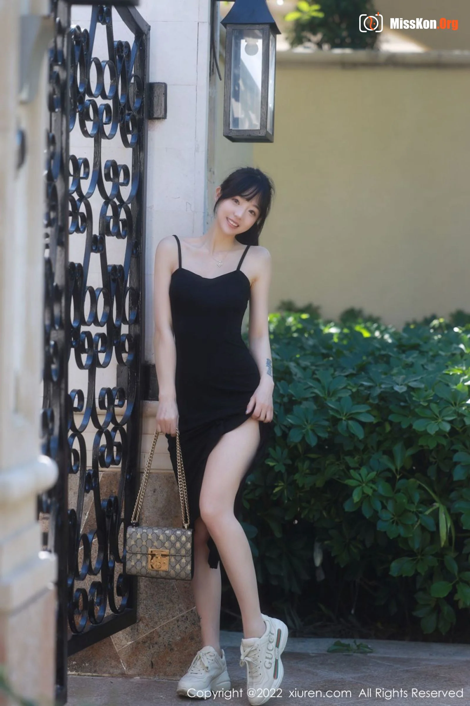 She Bella - Photo 3