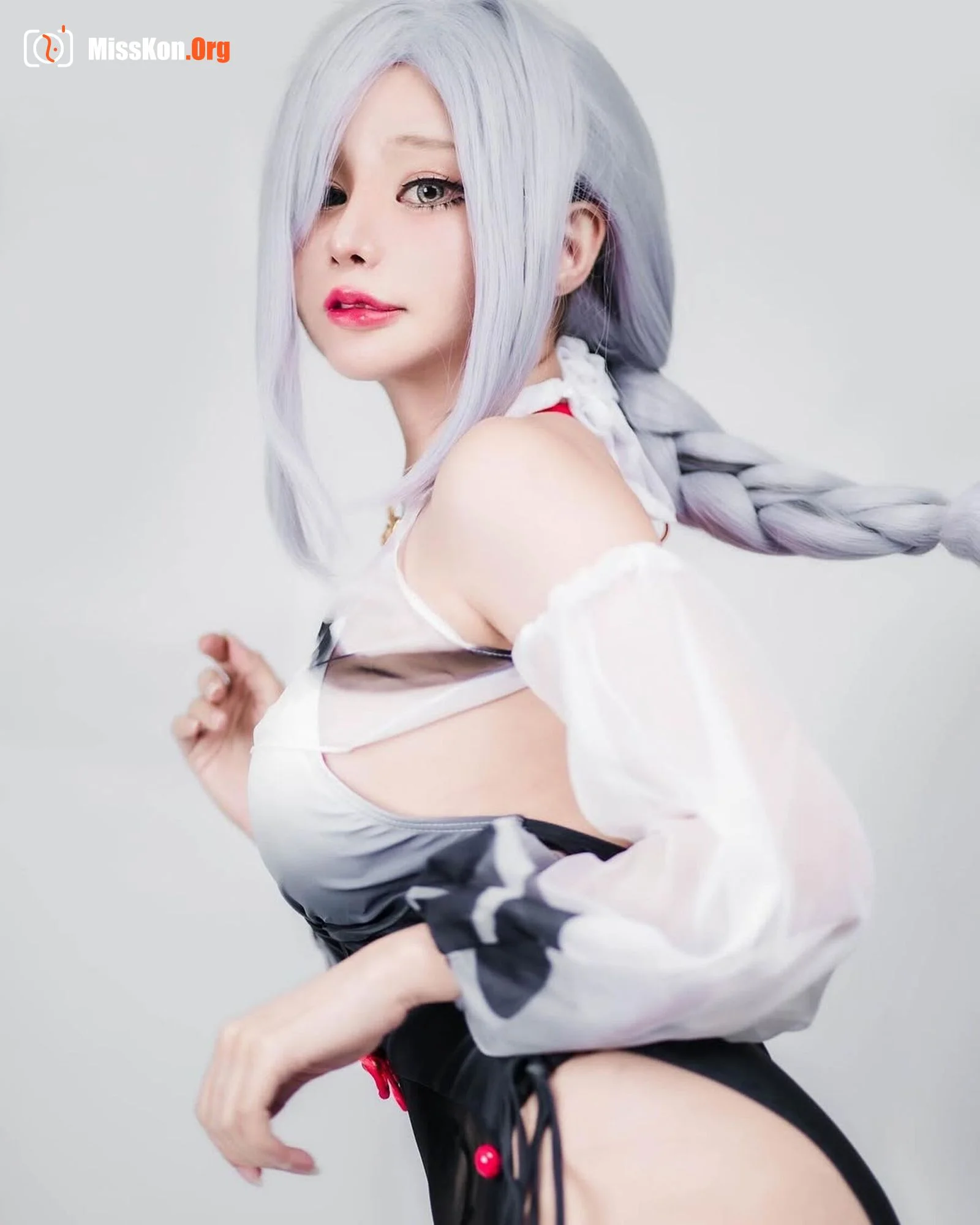 Shen He and Jing Nu - Photo 18