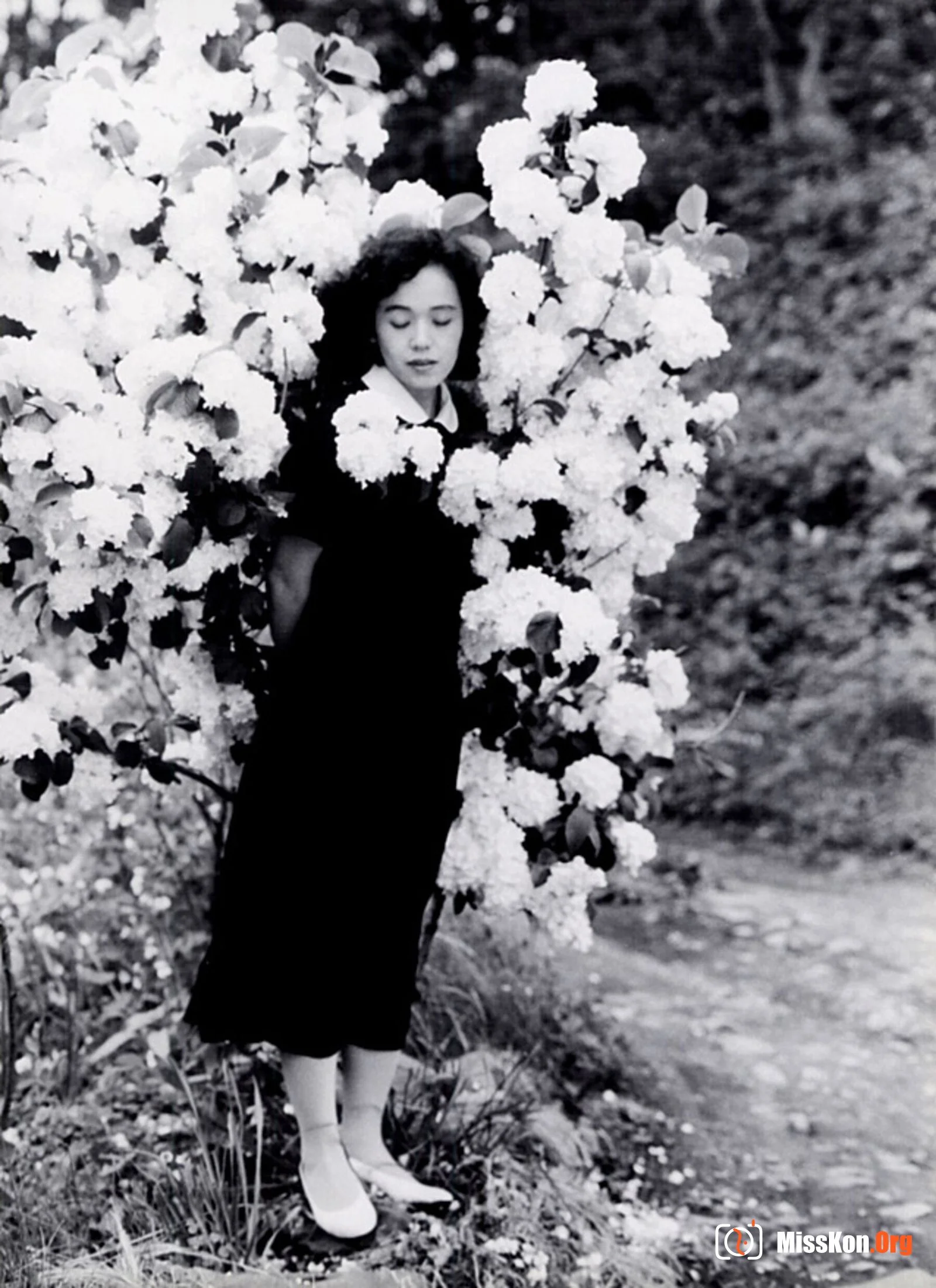 Shimobu Otake: Light of The Dark (Vol. 1993.2) - Photo 19