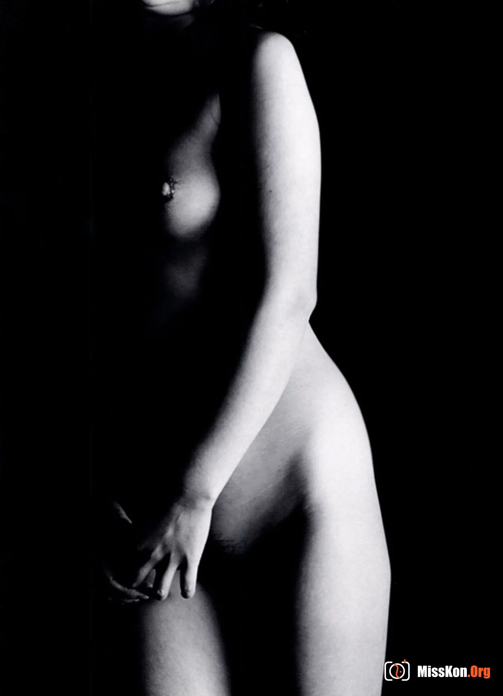 Shimobu Otake: Light of The Dark (Vol. 1993.2) - Photo 4