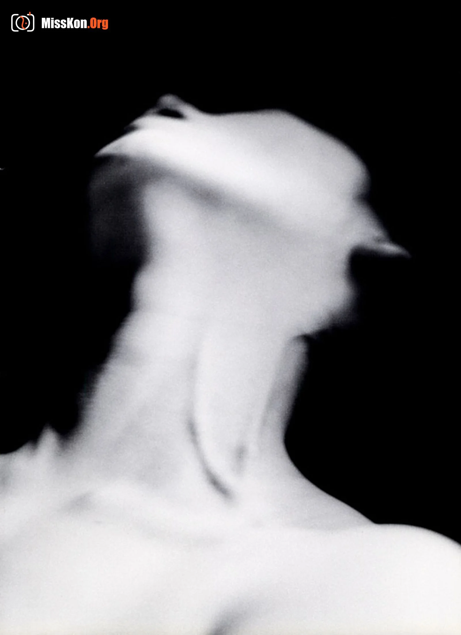 Shimobu Otake: Light of The Dark (Vol. 1993.2) - Photo 5