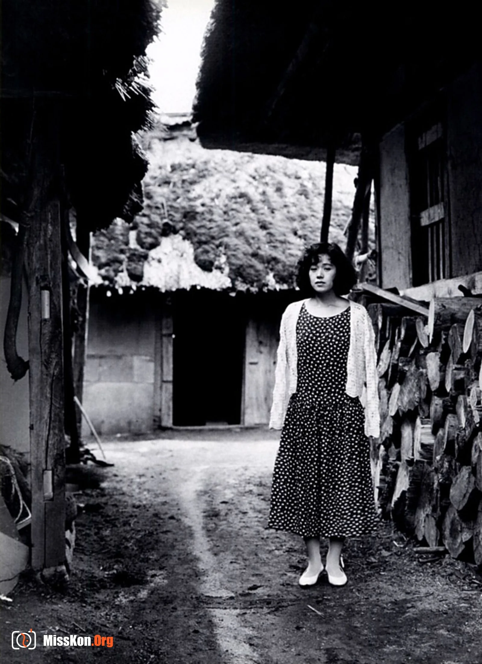 Shimobu Otake: Light of The Dark (Vol. 1993.2) - Photo 8