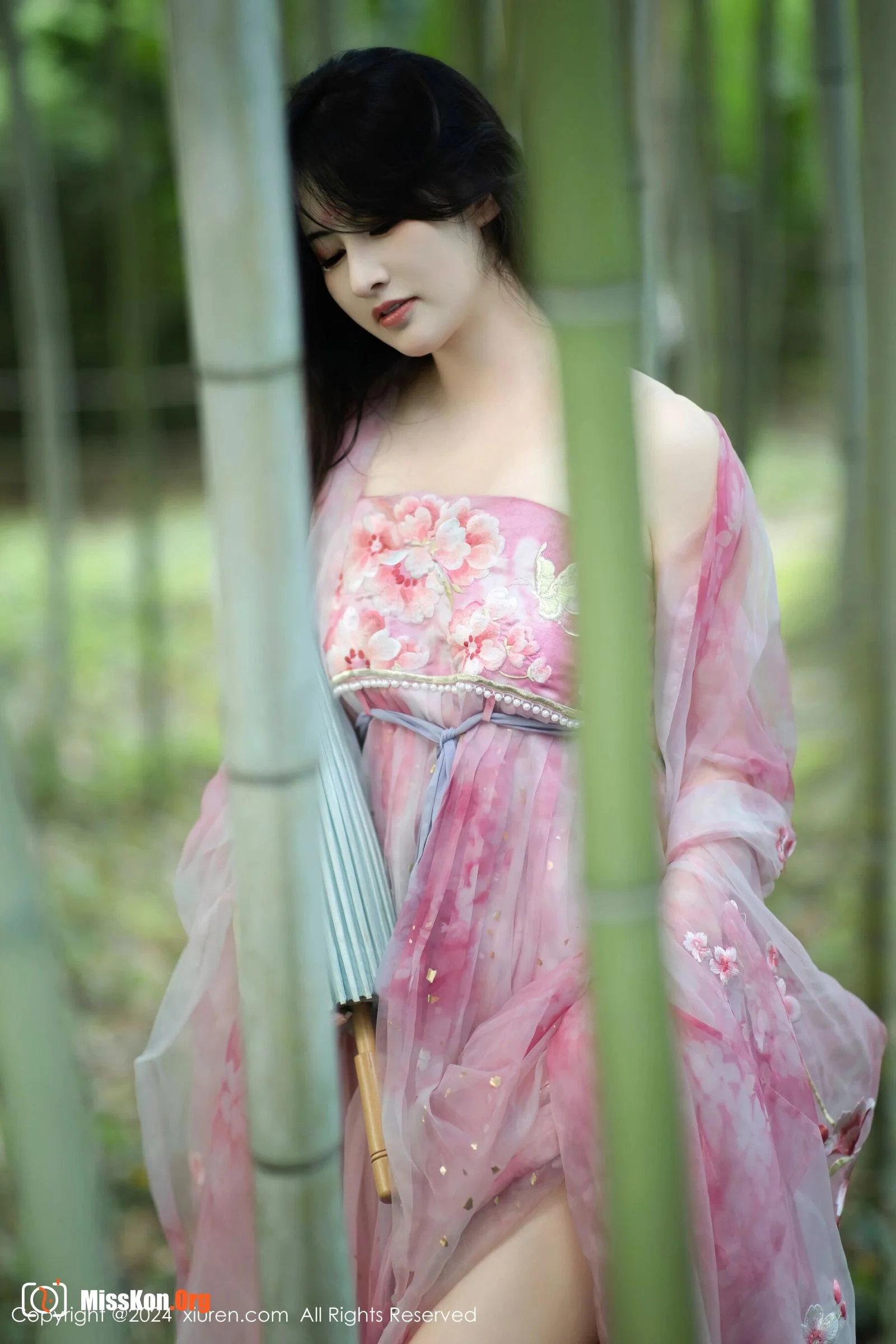 Shishi Kiki - Photo 13