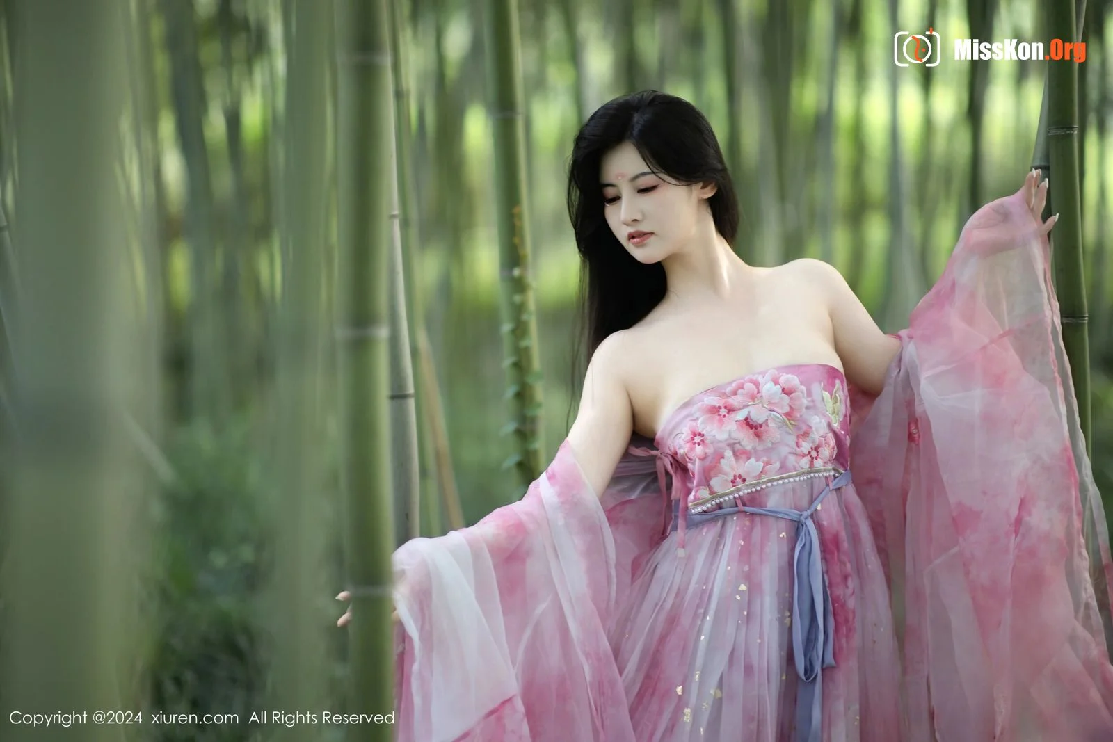 Shishi Kiki - Photo 18