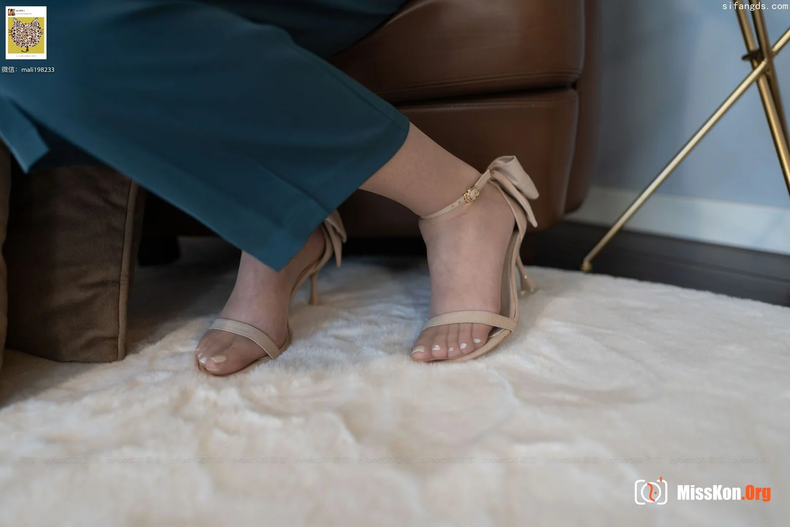 Shiwei: Pantyhose - Photo 12