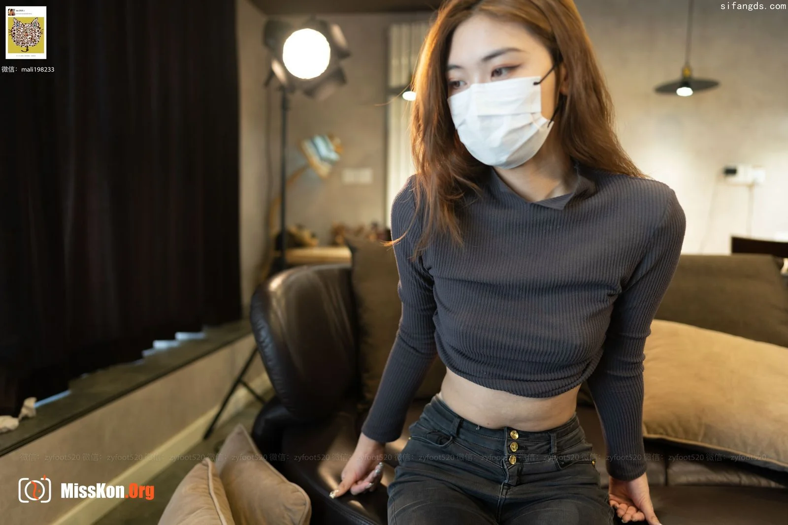 Shiwei: Sweater - Photo 28