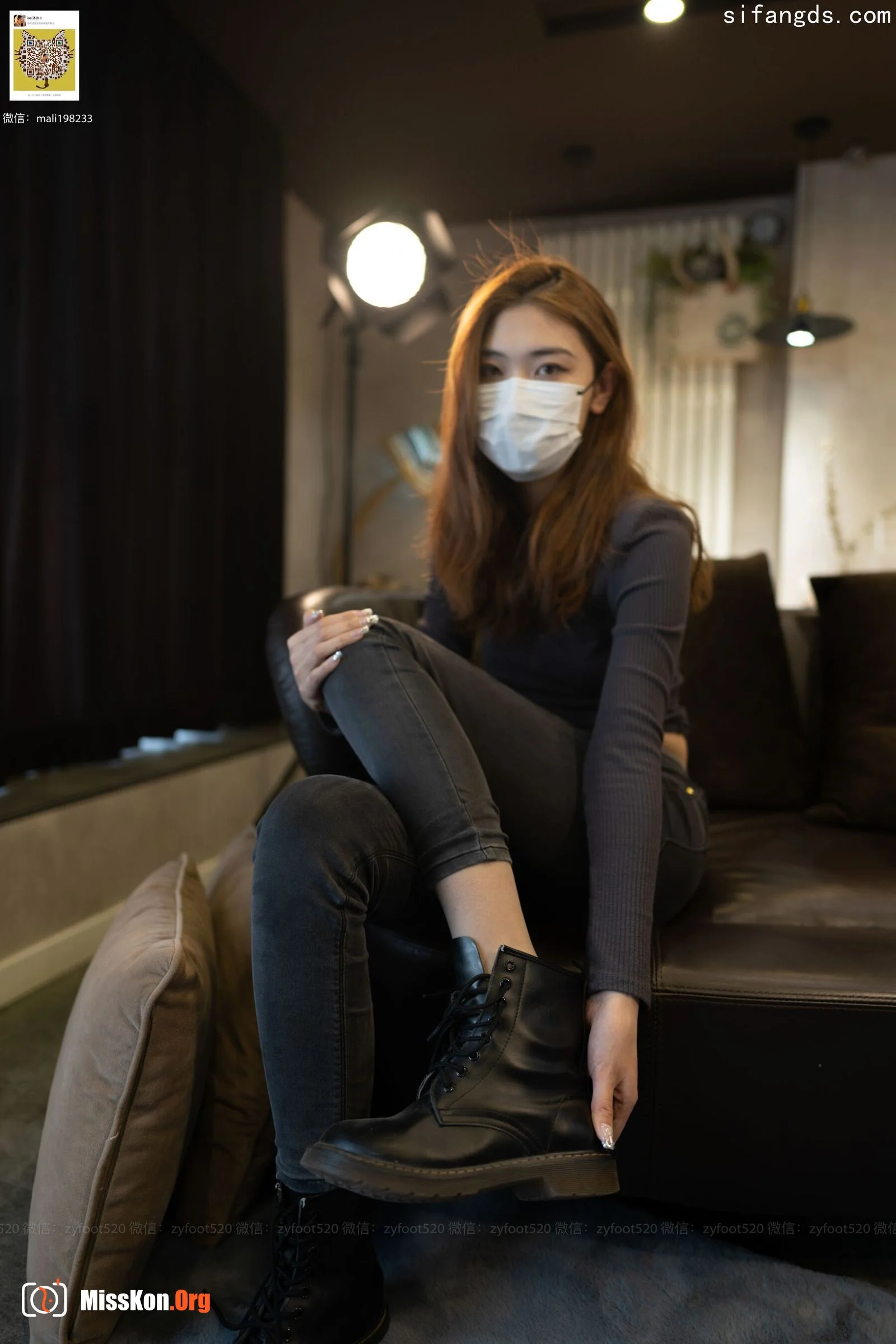 Shiwei: Sweater - Photo 5