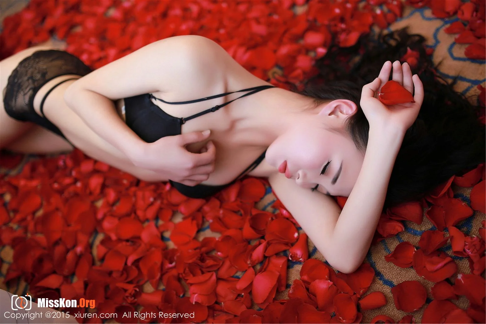 Shuang Ye - Photo 18