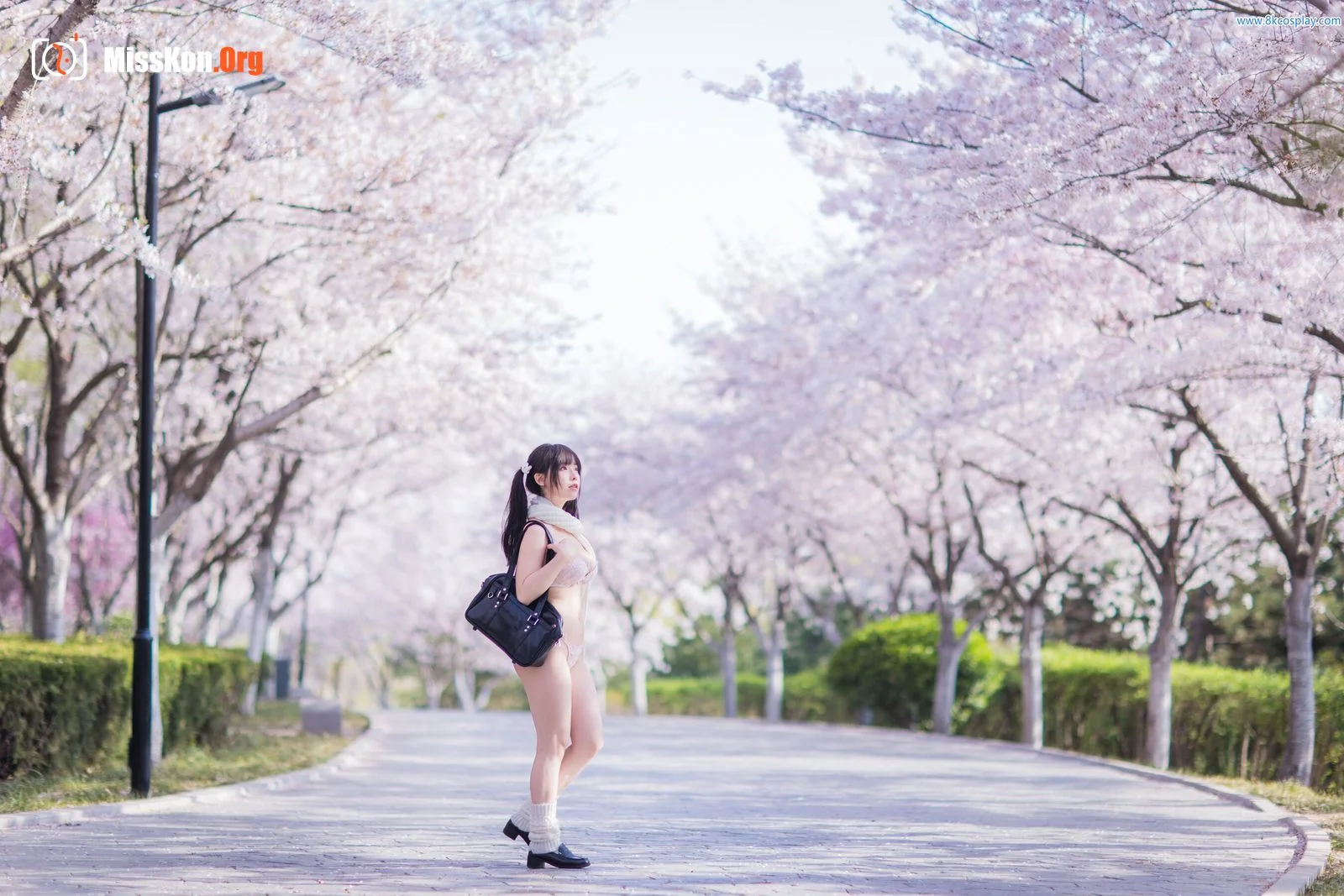Six Flavor Emperor Sauce "Sakura Girlfriend" - Photo 13