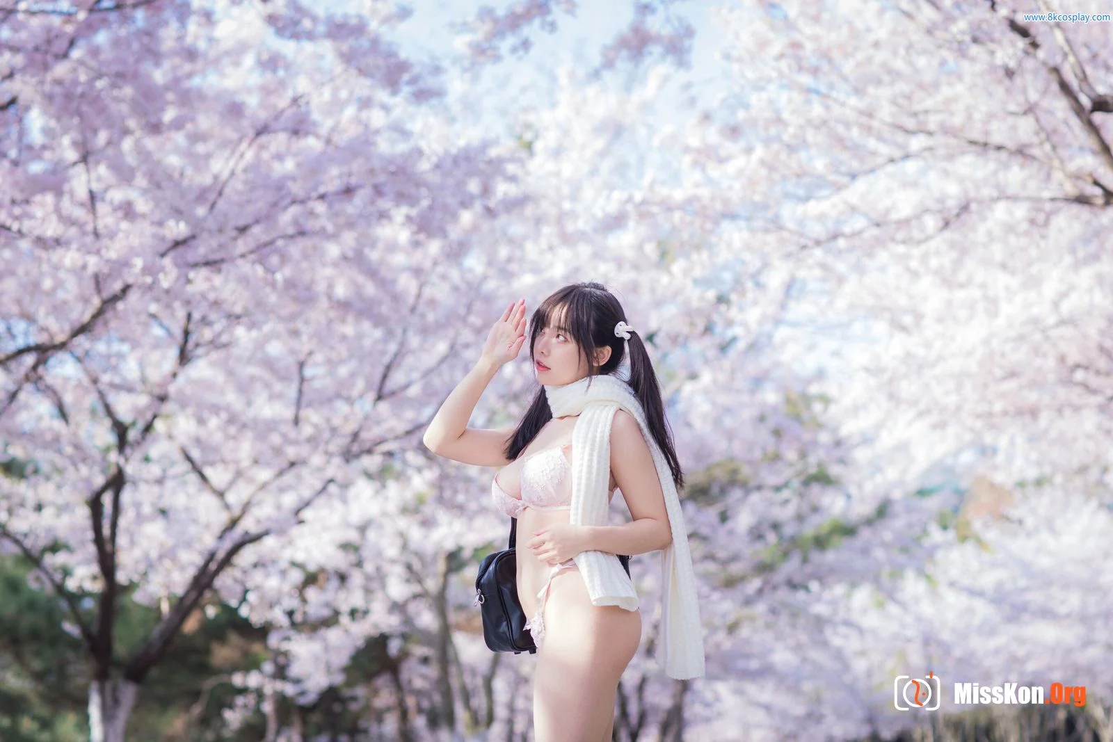 Six Flavor Emperor Sauce "Sakura Girlfriend" - Photo 15