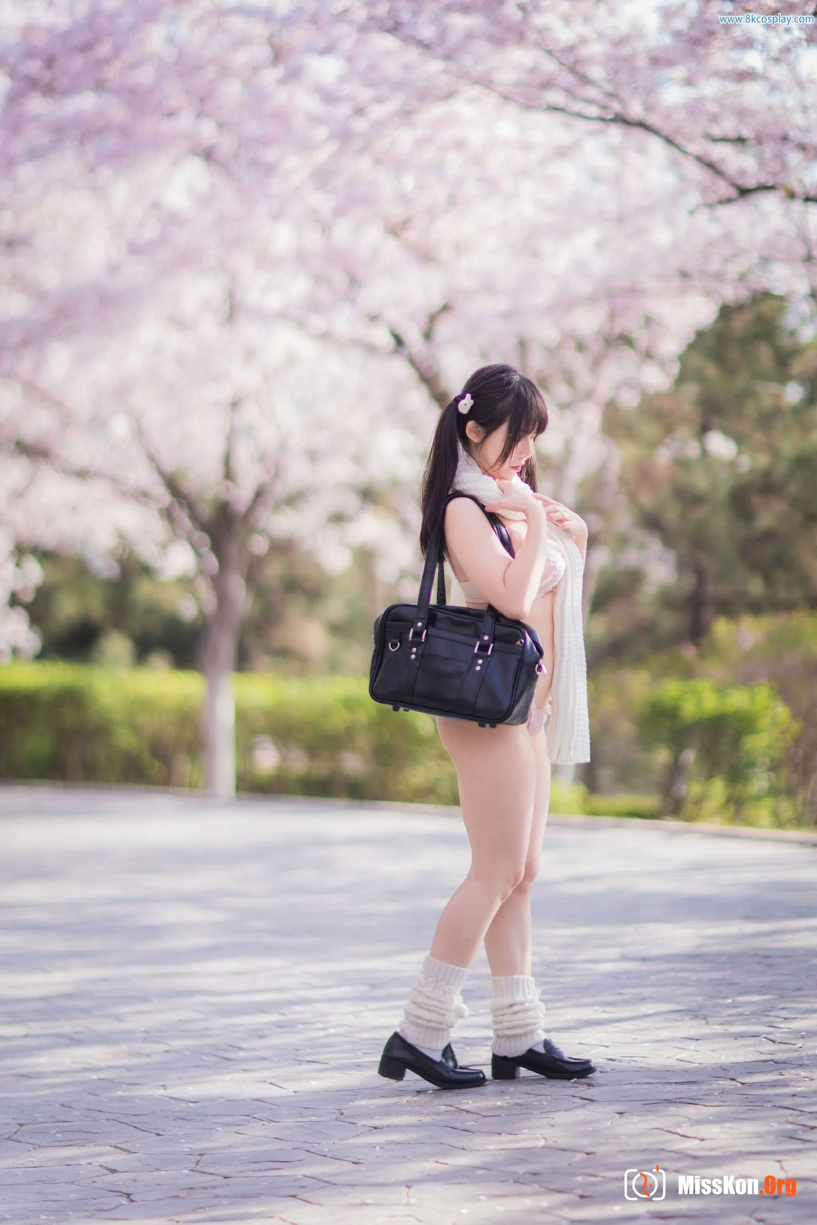 Six Flavor Emperor Sauce "Sakura Girlfriend" - Photo 5