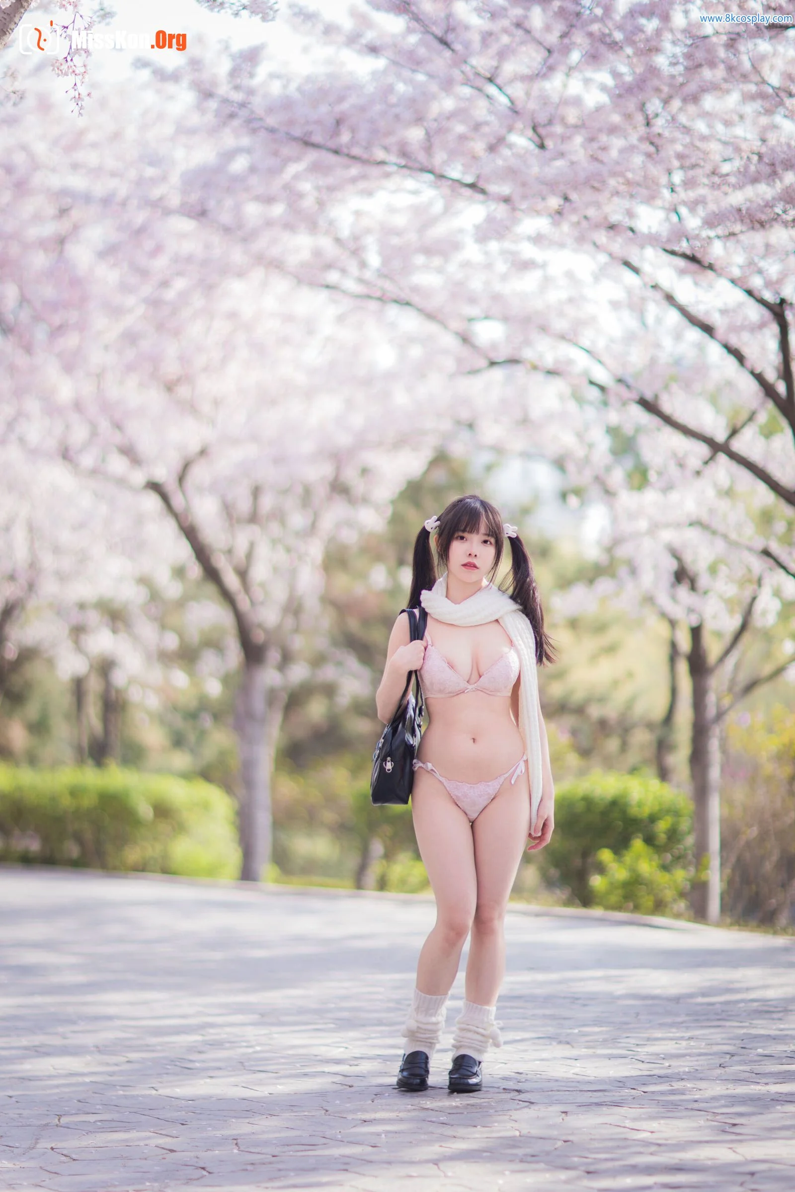 Six Flavor Emperor Sauce "Sakura Girlfriend" - Photo 6