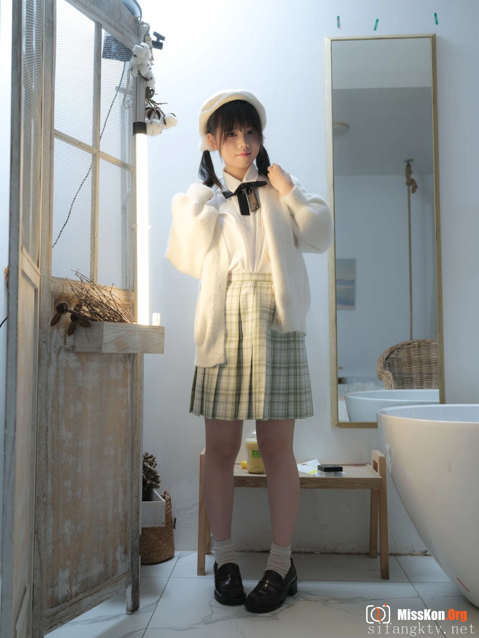 Small fish: dildo - Photo 155