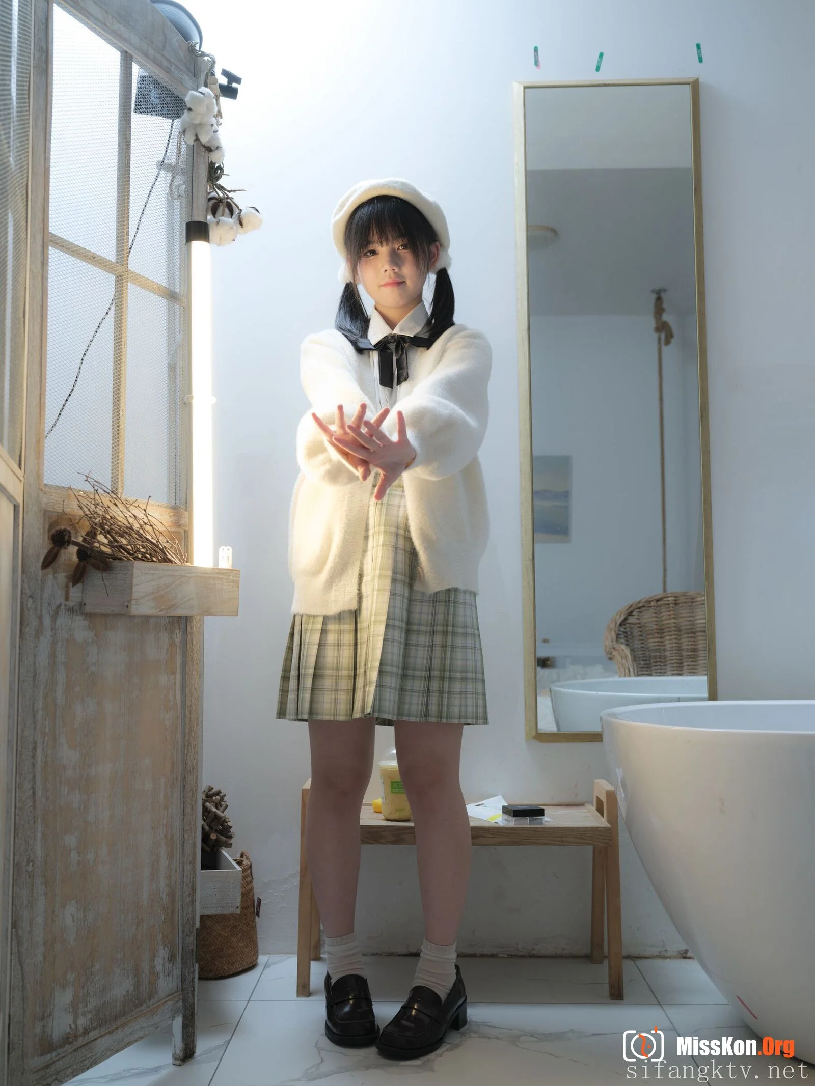 Small fish: dildo - Photo 156