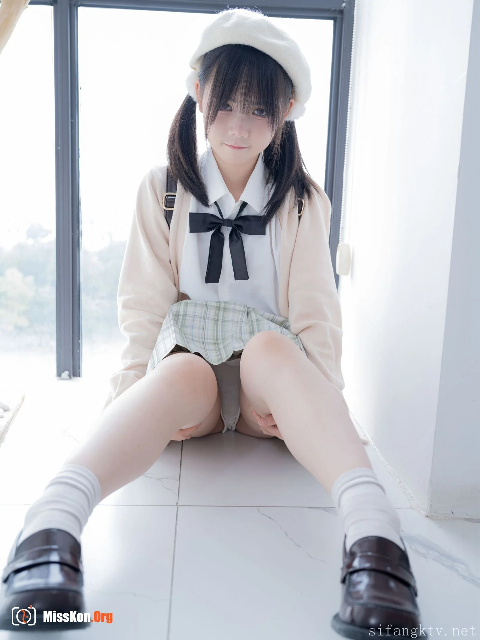 Small fish: dildo - Photo 24