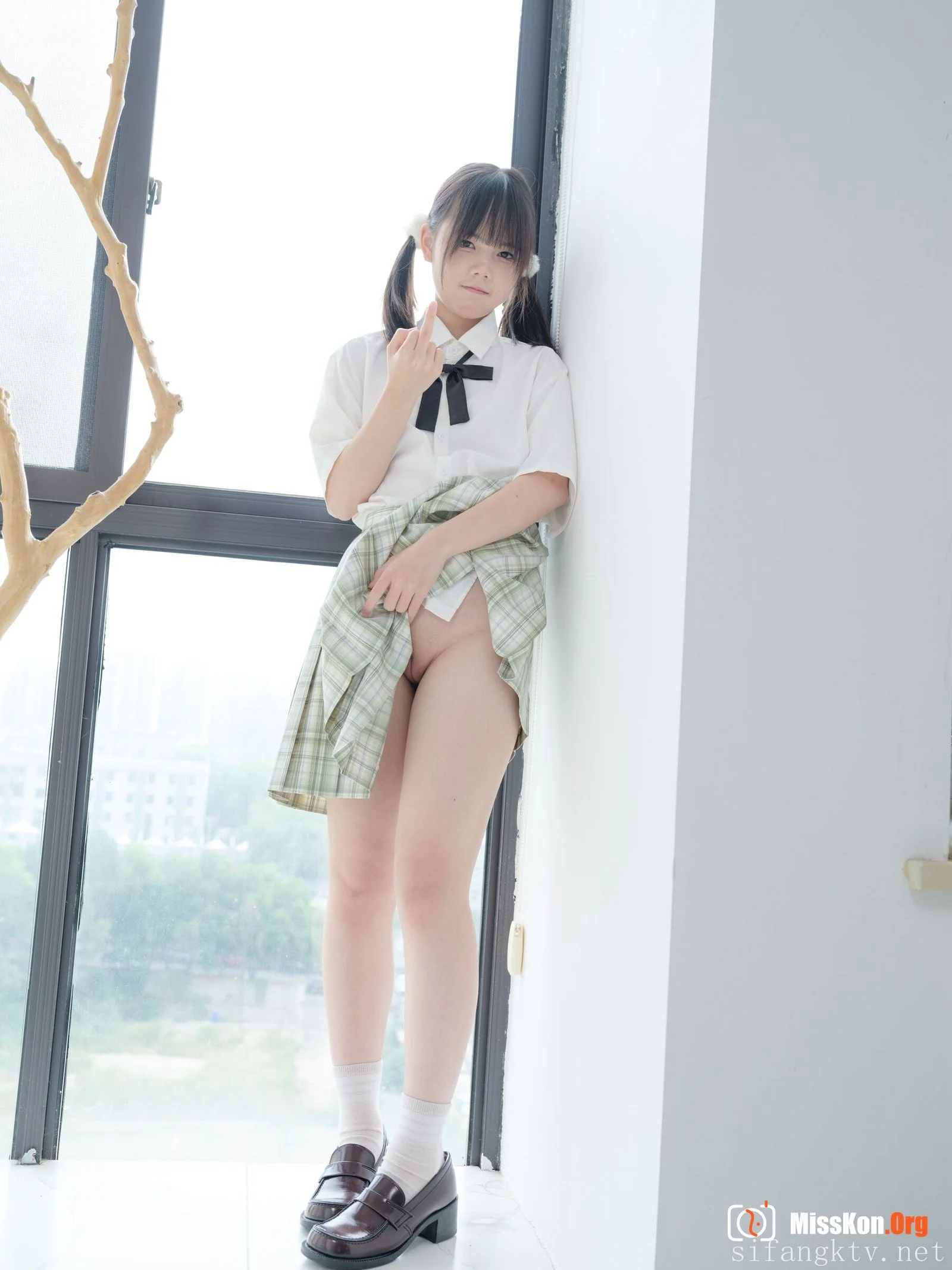 Small fish: dildo - Photo 63