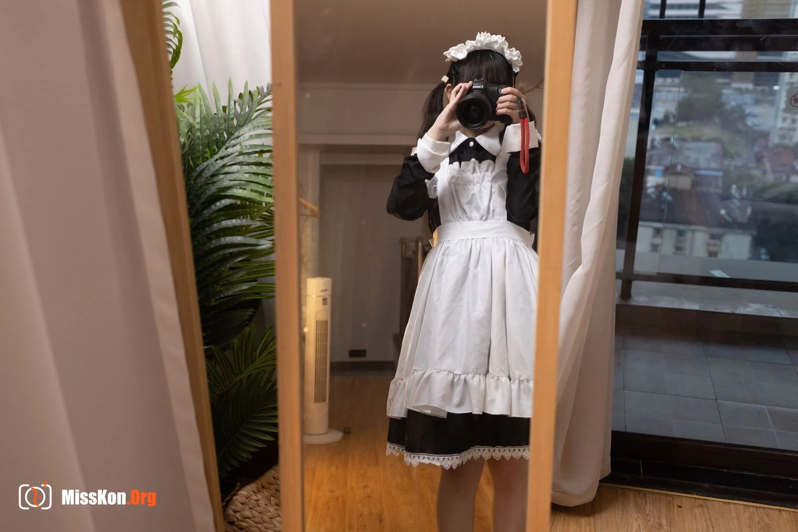 Small fish: Maid - Photo 10