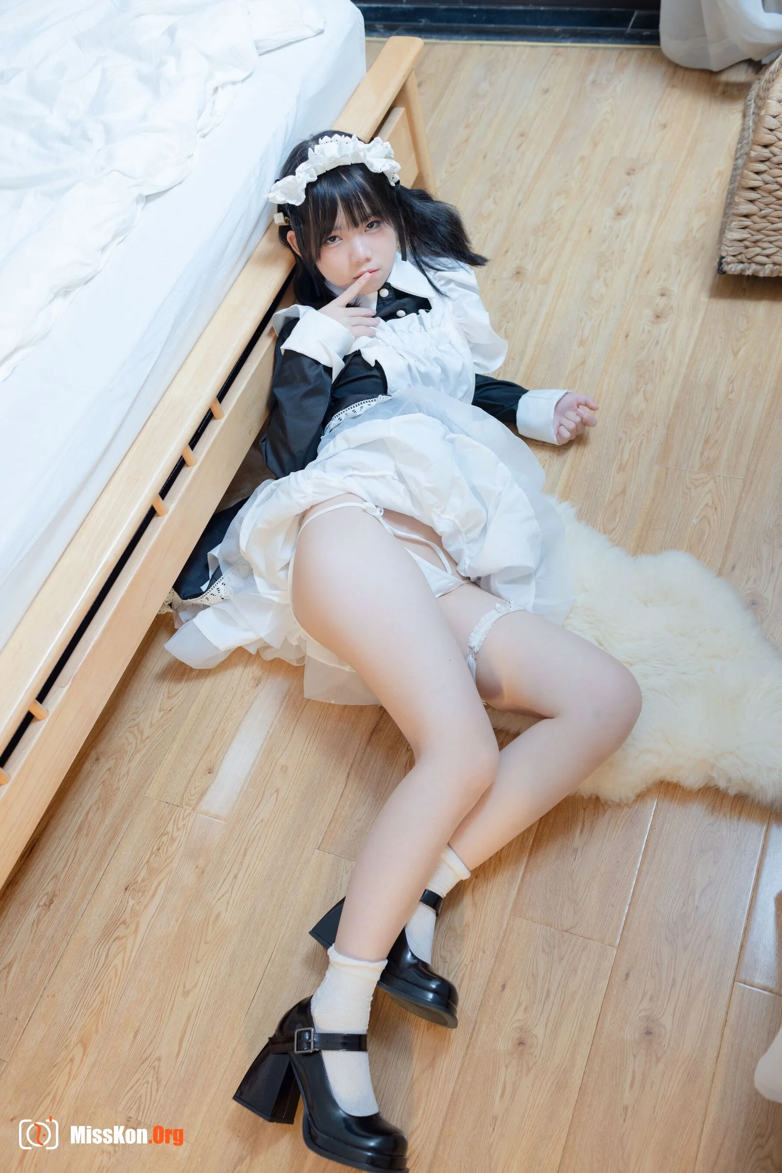 Small fish: Maid - Photo 20