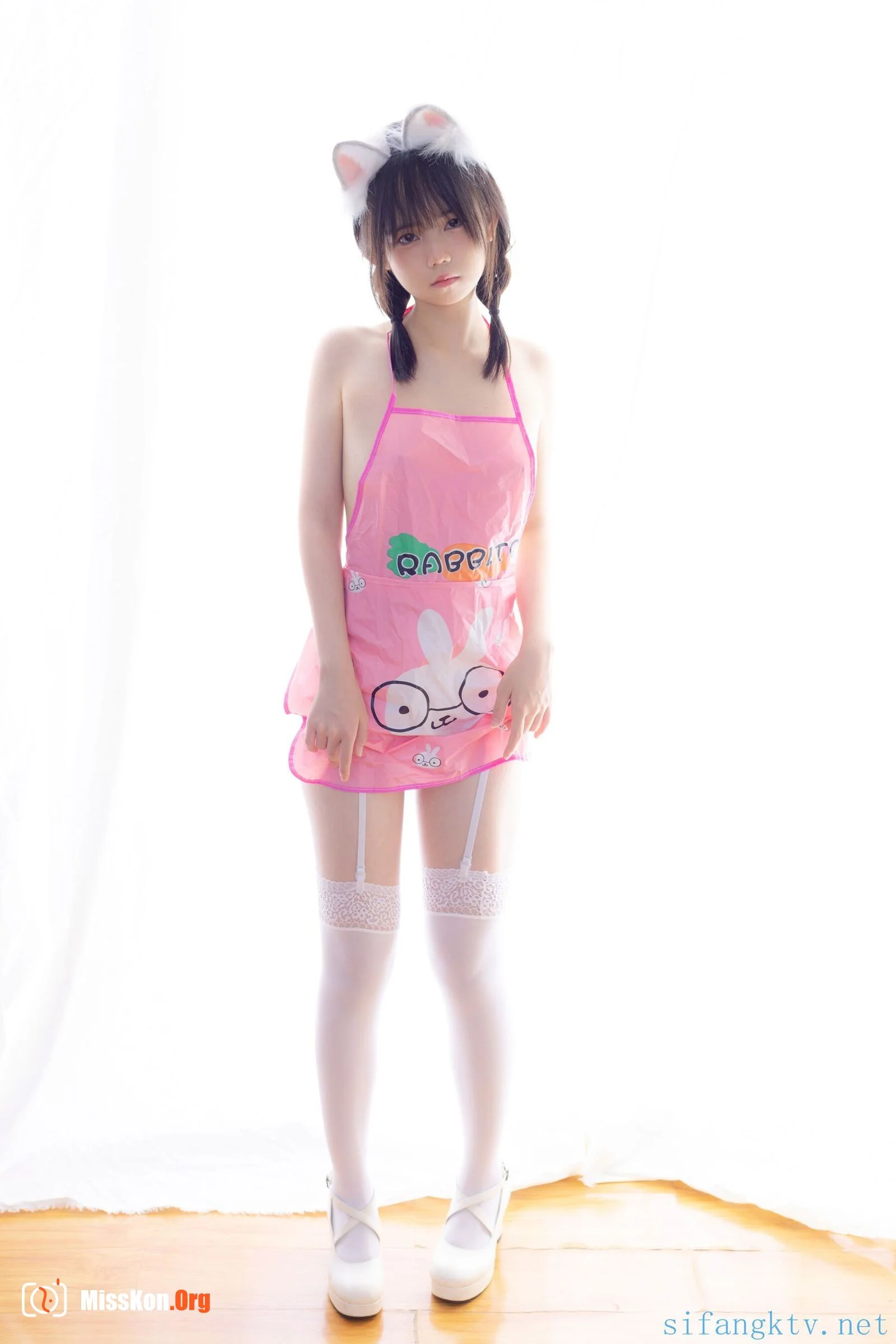 Small fish: Pink bellyband - Photo 4